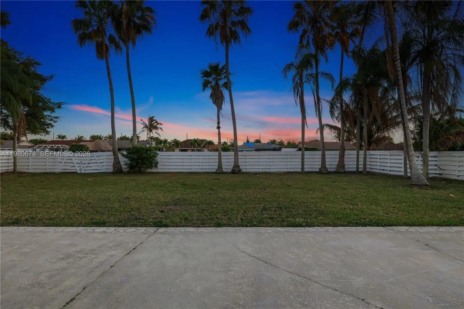 14952 Sw 149th St, Miami, Florida 33196, Miami, Florida 33196, 3 Bedrooms Bedrooms, 9 Rooms Rooms,2 BathroomsBathrooms,Residential,For Sale,14952 Sw 149th St, Miami, Florida 33196,A11980678