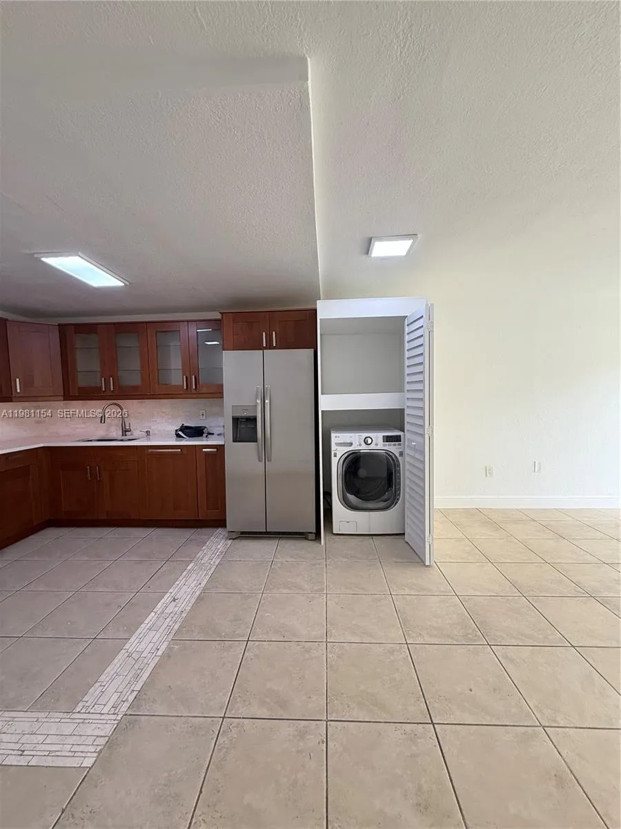 5020 Nw 79th Ave 102, Doral, Florida 33166, Doral, Florida 33166, 1 Bedroom Bedrooms, ,1 BathroomBathrooms,Residential Lease,For Rent,5020 Nw 79th Ave 102, Doral, Florida 33166,A11981154