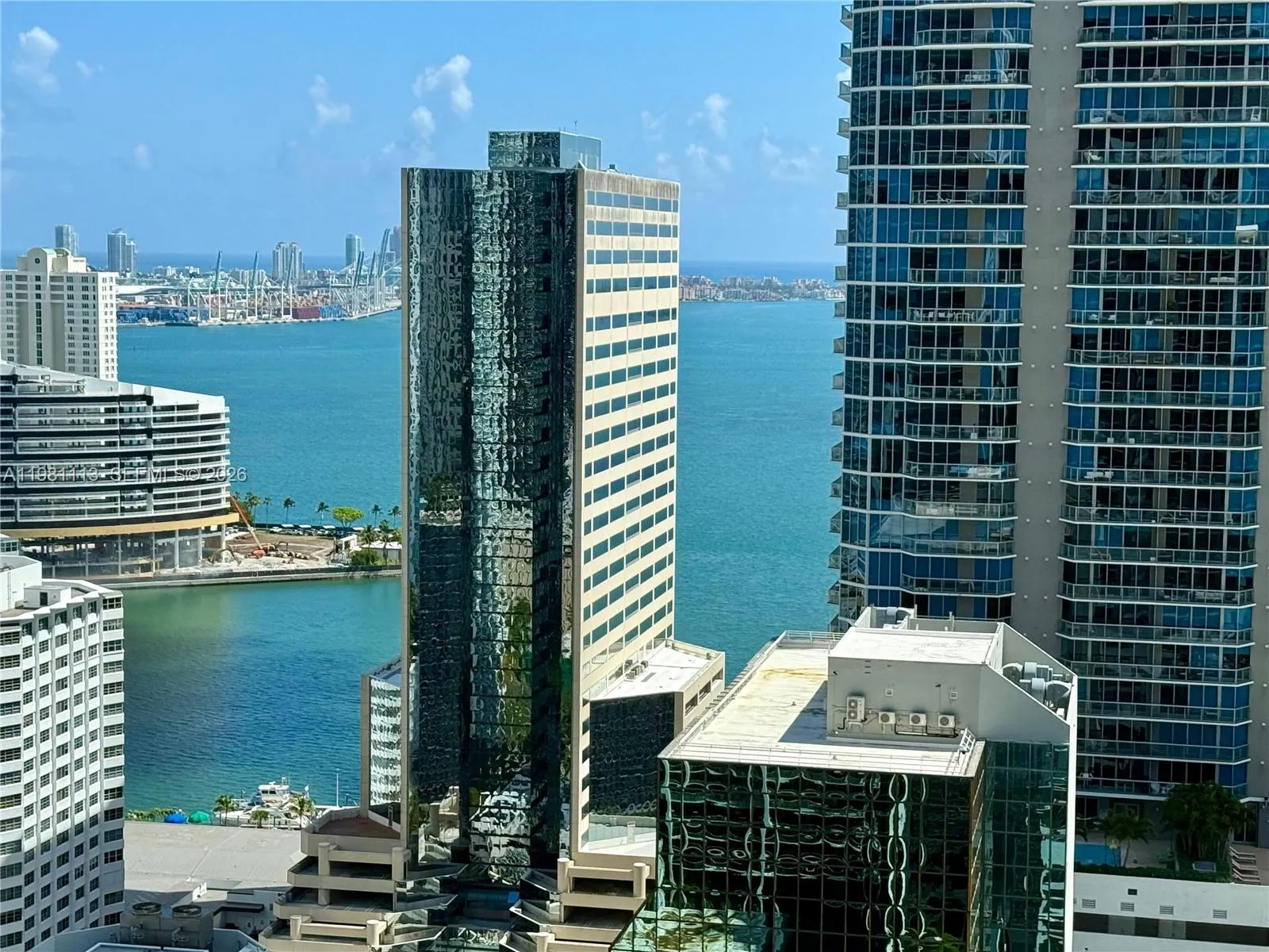 1050 Brickell Ave 3202, Miami, Florida 33131, Miami, Florida 33131, 1 Bedroom Bedrooms, ,1 BathroomBathrooms,Residential Lease,For Rent,1050 Brickell Ave 3202, Miami, Florida 33131,A11981113