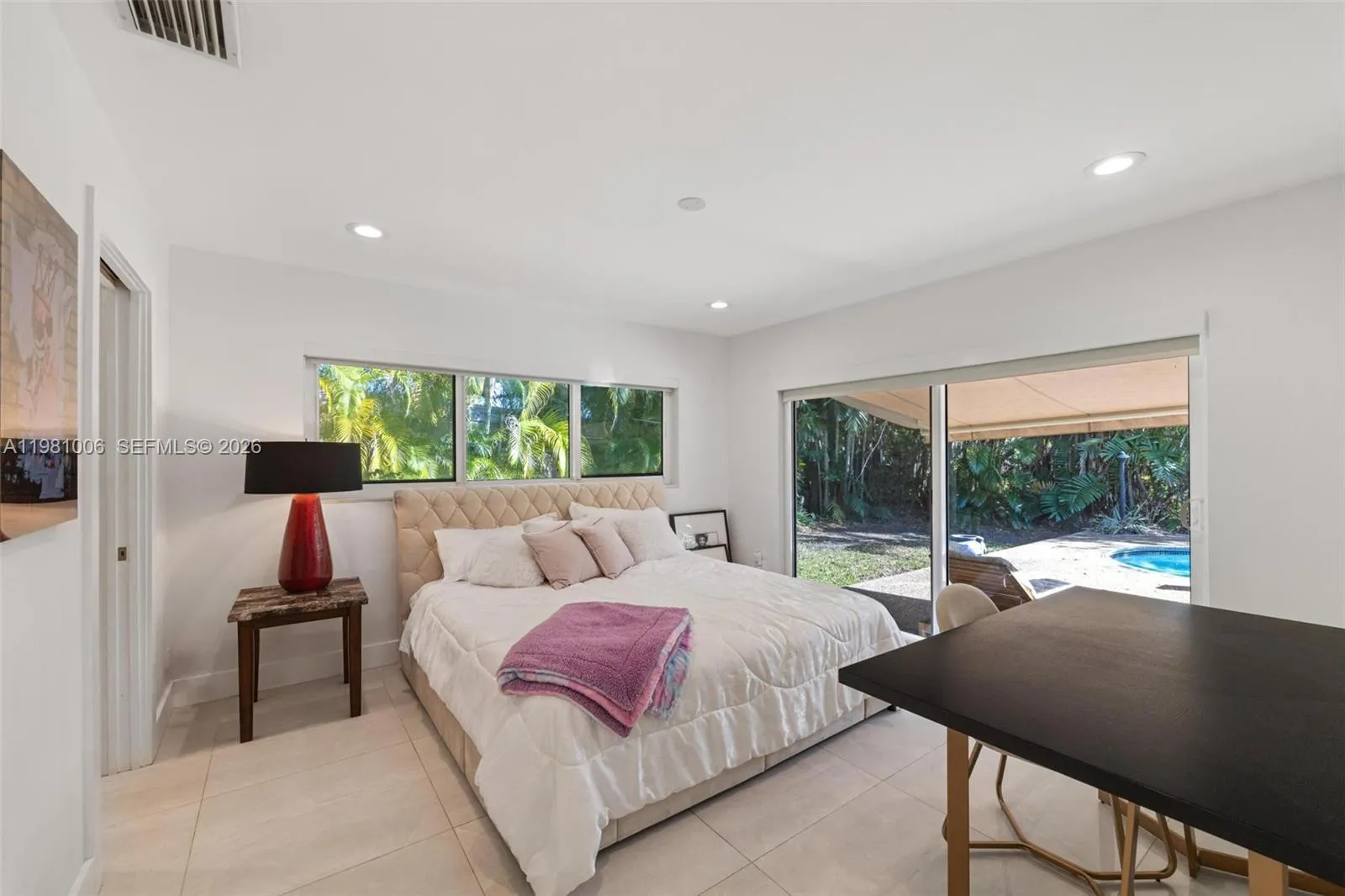 1014 Jefferson St, Hollywood, Florida 33019, Hollywood, Florida 33019, 4 Bedrooms Bedrooms, ,4 BathroomsBathrooms,Residential,For Sale,1014 Jefferson St, Hollywood, Florida 33019,A11981006