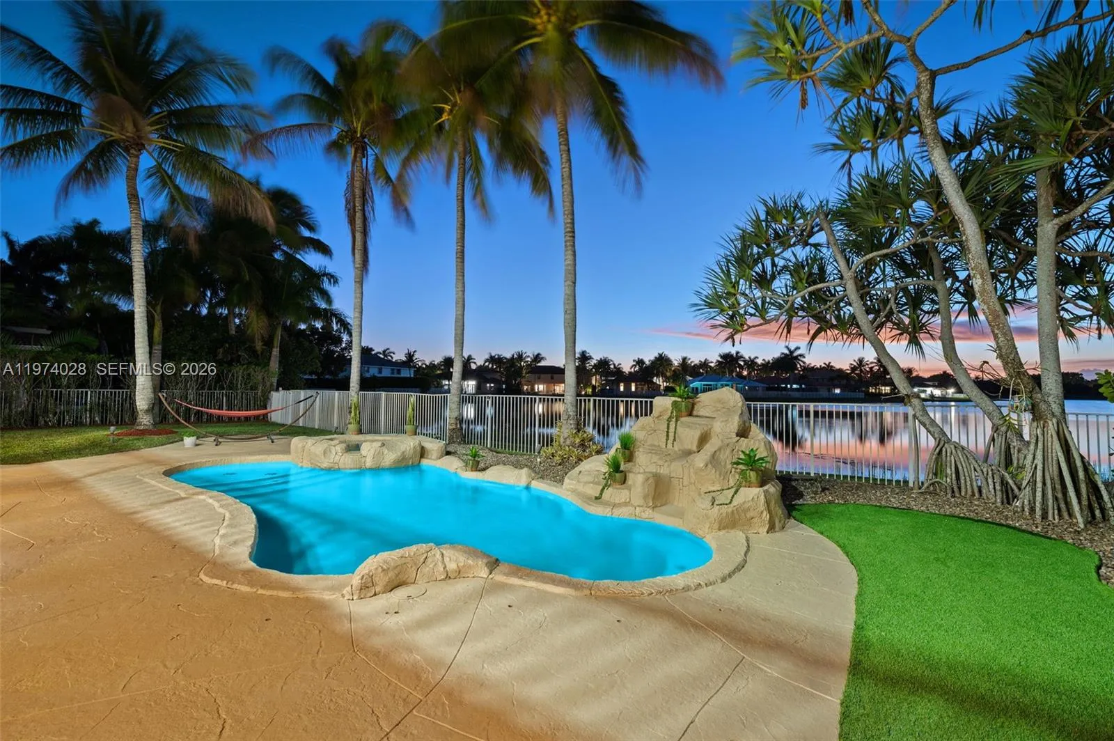 1537 Victoria Isle Way, Weston, Florida 33327, Weston, Florida 33327, 5 Bedrooms Bedrooms, ,5 BathroomsBathrooms,Residential,For Sale,1537 Victoria Isle Way, Weston, Florida 33327,A11974028