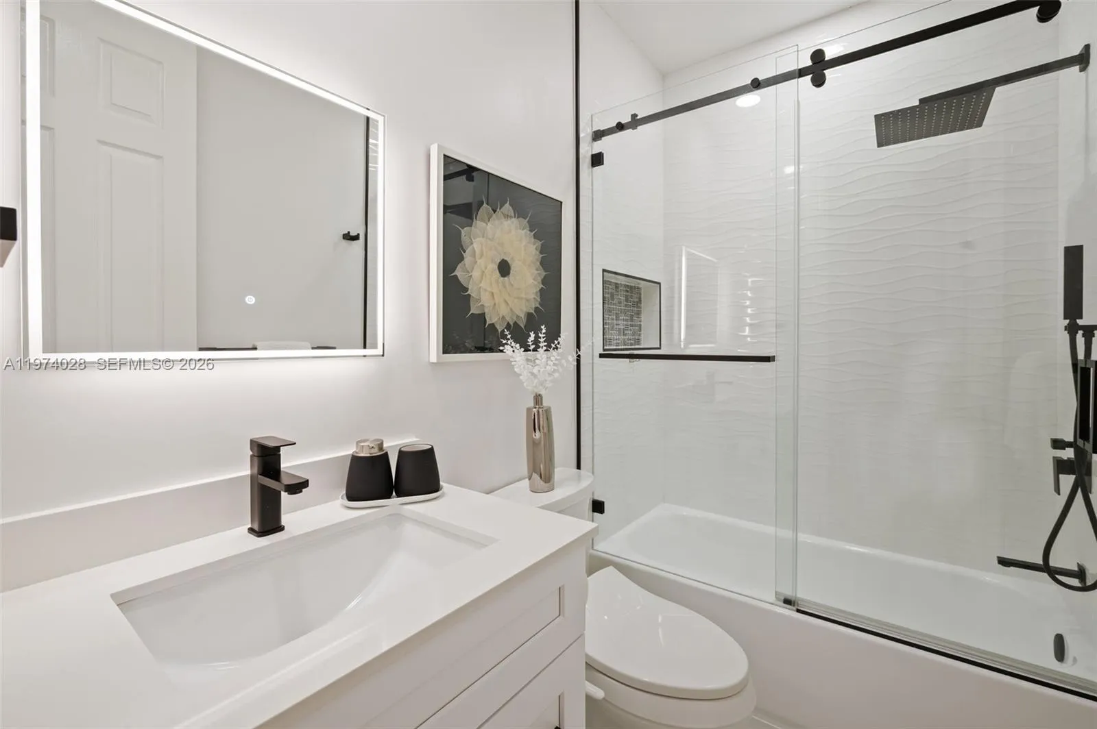 1537 Victoria Isle Way, Weston, Florida 33327, Weston, Florida 33327, 5 Bedrooms Bedrooms, ,5 BathroomsBathrooms,Residential,For Sale,1537 Victoria Isle Way, Weston, Florida 33327,A11974028