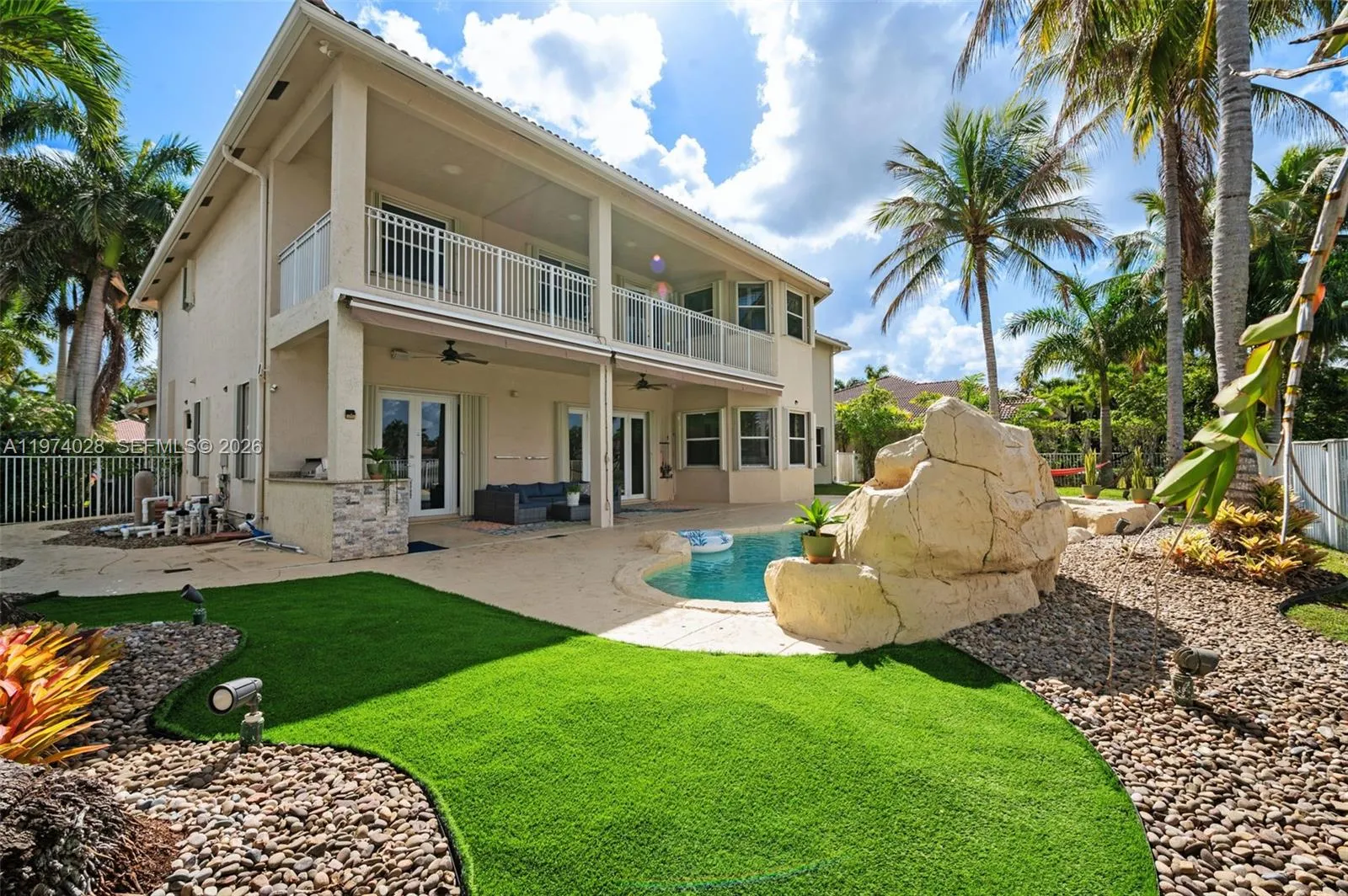 1537 Victoria Isle Way, Weston, Florida 33327, Weston, Florida 33327, 5 Bedrooms Bedrooms, ,5 BathroomsBathrooms,Residential,For Sale,1537 Victoria Isle Way, Weston, Florida 33327,A11974028