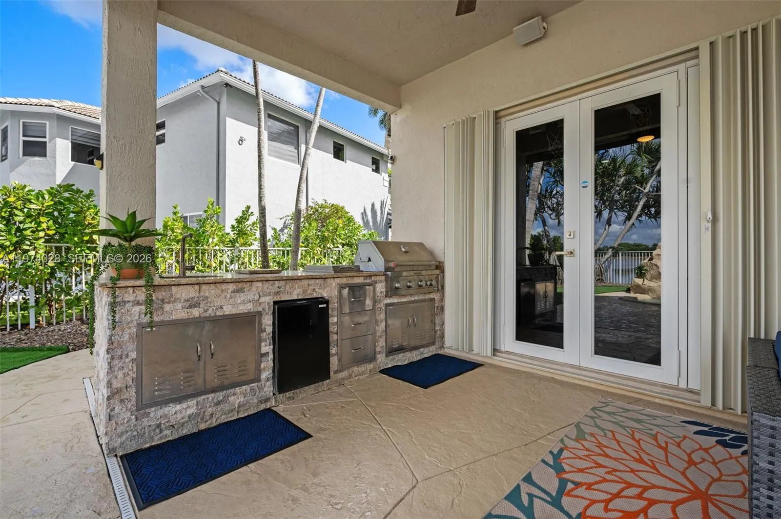 1537 Victoria Isle Way, Weston, Florida 33327, Weston, Florida 33327, 5 Bedrooms Bedrooms, ,5 BathroomsBathrooms,Residential,For Sale,1537 Victoria Isle Way, Weston, Florida 33327,A11974028