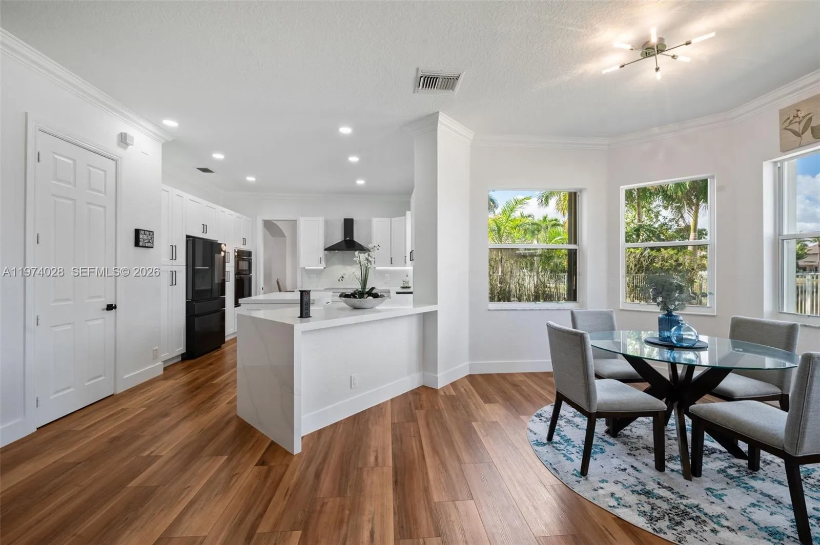1537 Victoria Isle Way, Weston, Florida 33327, Weston, Florida 33327, 5 Bedrooms Bedrooms, ,5 BathroomsBathrooms,Residential,For Sale,1537 Victoria Isle Way, Weston, Florida 33327,A11974028