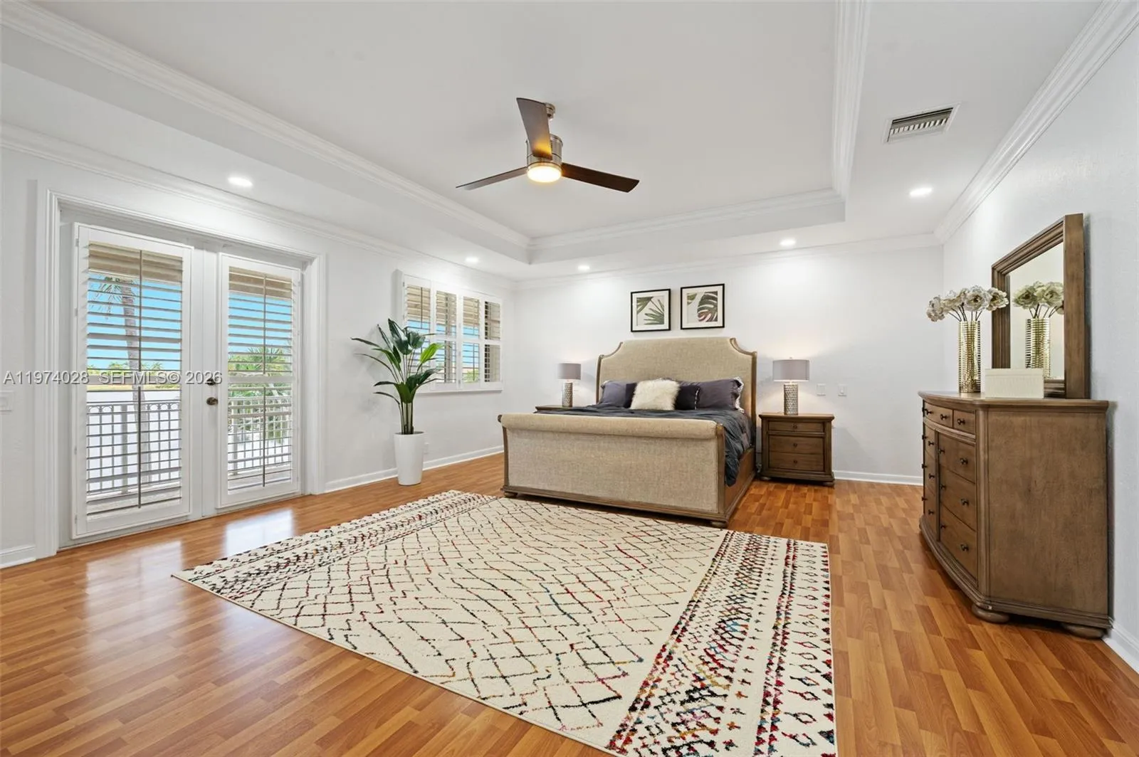 1537 Victoria Isle Way, Weston, Florida 33327, Weston, Florida 33327, 5 Bedrooms Bedrooms, ,5 BathroomsBathrooms,Residential,For Sale,1537 Victoria Isle Way, Weston, Florida 33327,A11974028
