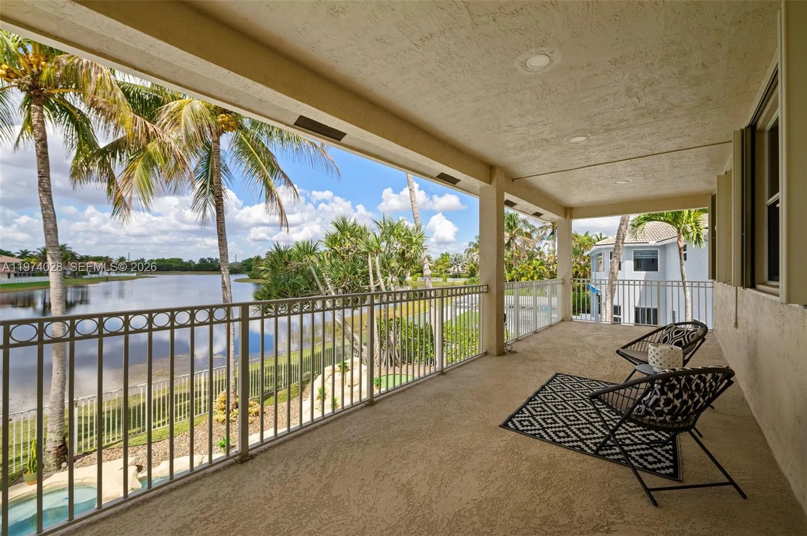 1537 Victoria Isle Way, Weston, Florida 33327, Weston, Florida 33327, 5 Bedrooms Bedrooms, ,5 BathroomsBathrooms,Residential,For Sale,1537 Victoria Isle Way, Weston, Florida 33327,A11974028