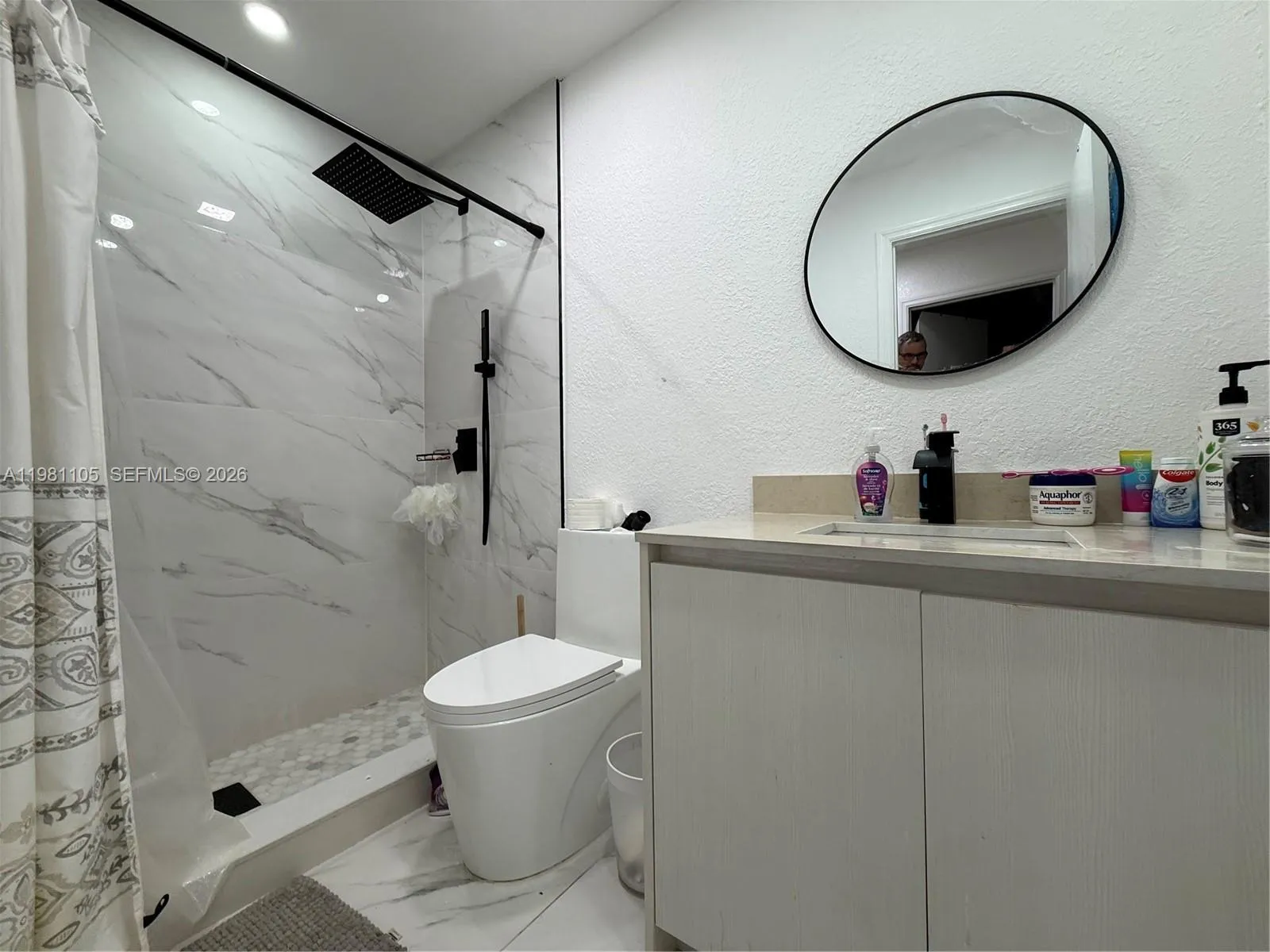 2032 Ne 167th St 3-136, North Miami Beach, Florida, North Miami Beach, Florida 33162, 3 Bedrooms Bedrooms, ,2 BathroomsBathrooms,Residential Lease,For Rent,2032 Ne 167th St 3-136, North Miami Beach, Florida,A11981105