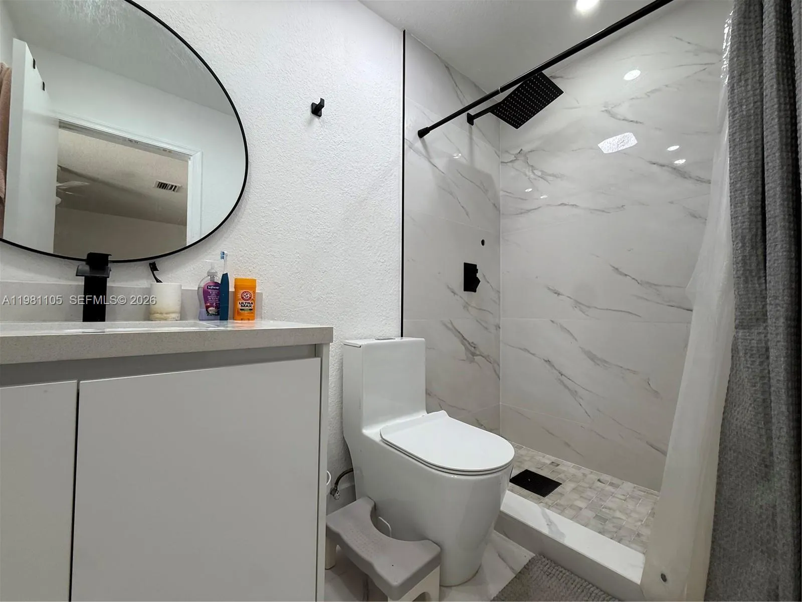 2032 Ne 167th St 3-136, North Miami Beach, Florida, North Miami Beach, Florida 33162, 3 Bedrooms Bedrooms, ,2 BathroomsBathrooms,Residential Lease,For Rent,2032 Ne 167th St 3-136, North Miami Beach, Florida,A11981105