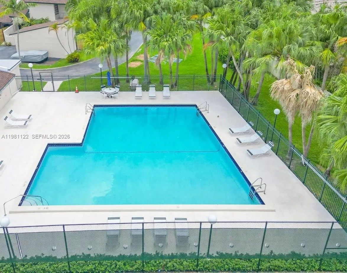 10818 Sw 72nd St 154, Miami, Florida 33173, Miami, Florida 33173, 2 Bedrooms Bedrooms, ,2 BathroomsBathrooms,Residential Lease,For Rent,10818 Sw 72nd St 154, Miami, Florida 33173,A11981122