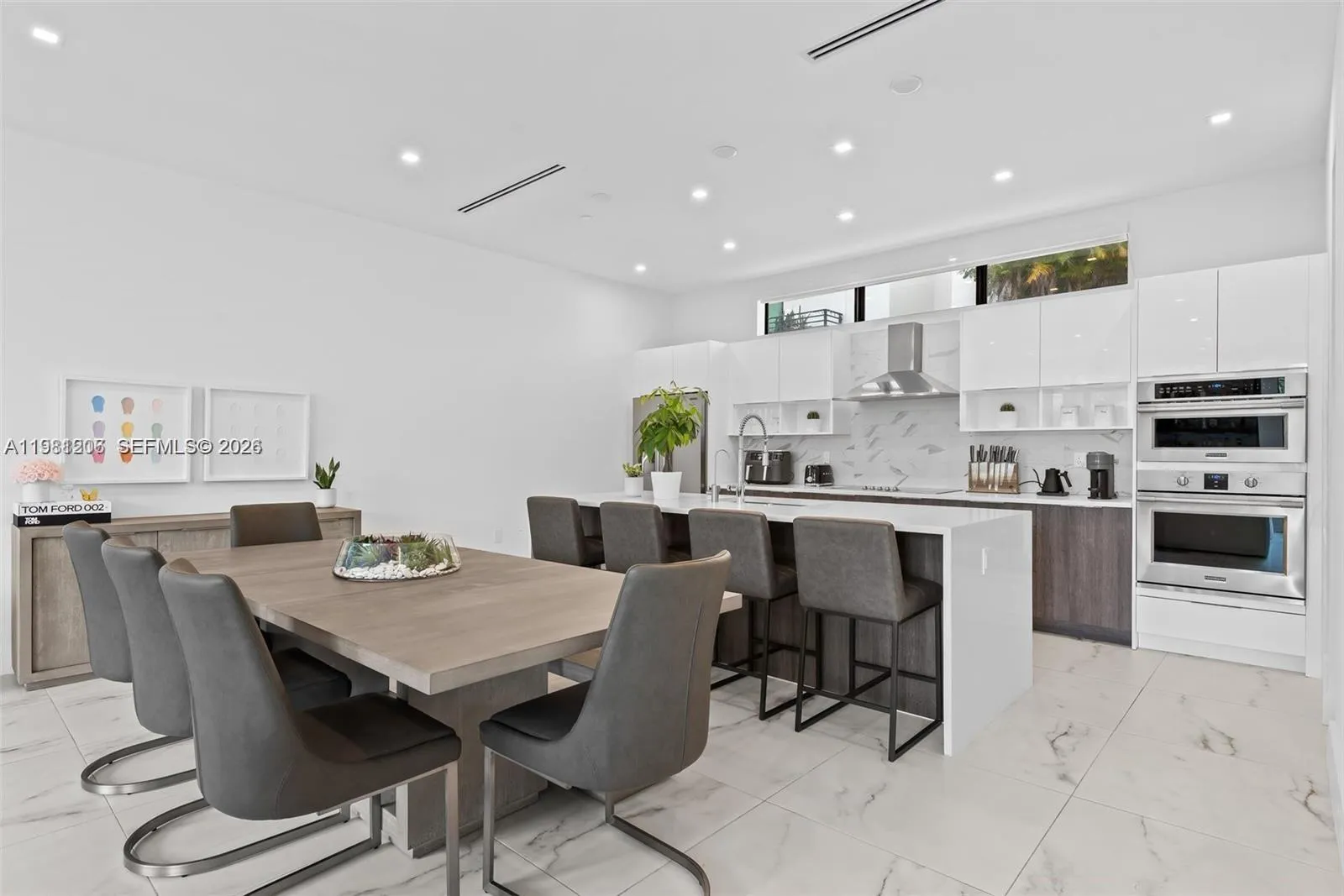 1056 N Victoria Park Rd, Fort Lauderdale, Florida, Fort Lauderdale, Florida 33304, 3 Bedrooms Bedrooms, ,3 BathroomsBathrooms,Residential Lease,For Rent,1056 N Victoria Park Rd, Fort Lauderdale, Florida ,A11981206