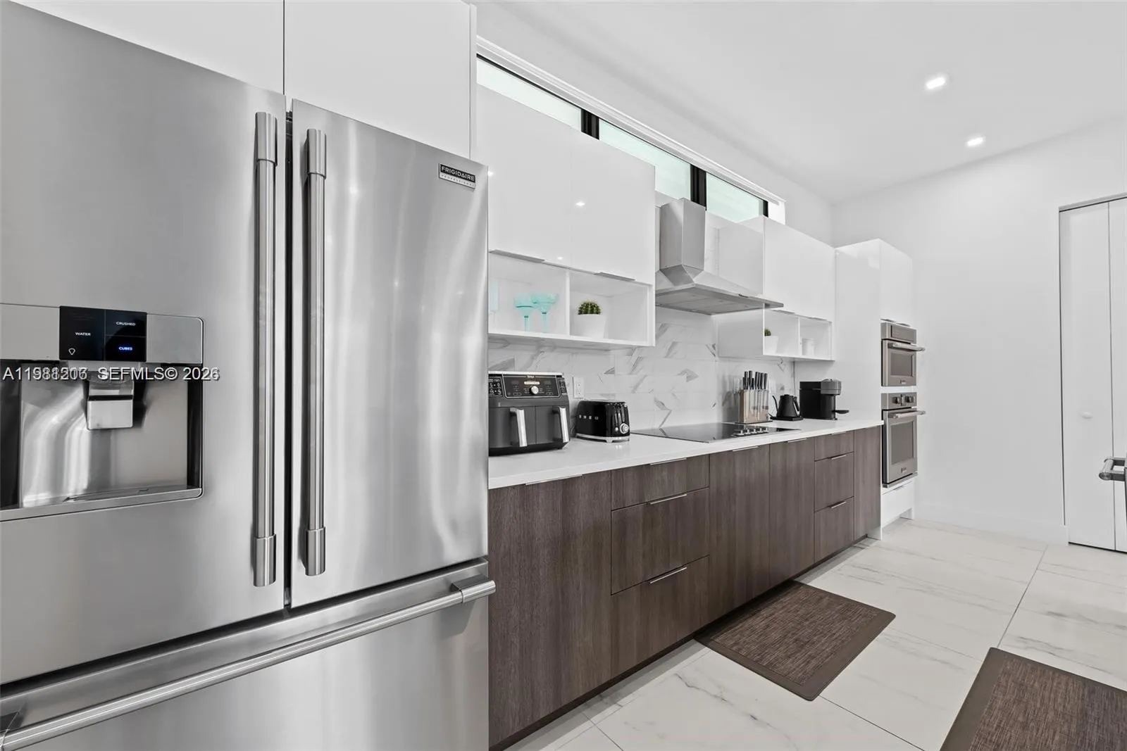 1056 N Victoria Park Rd, Fort Lauderdale, Florida, Fort Lauderdale, Florida 33304, 3 Bedrooms Bedrooms, ,3 BathroomsBathrooms,Residential Lease,For Rent,1056 N Victoria Park Rd, Fort Lauderdale, Florida ,A11981206