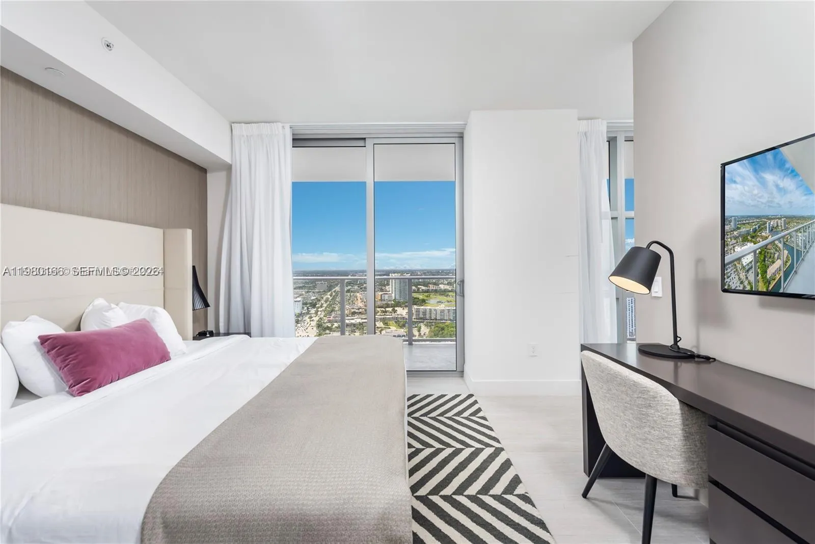 4010 S Ocean Dr R2804, Hollywood, Florida 33019, Hollywood, Florida 33019, 3 Bedrooms Bedrooms, ,2 BathroomsBathrooms,Residential,For Sale,4010 S Ocean Dr R2804, Hollywood, Florida 33019,A11980166