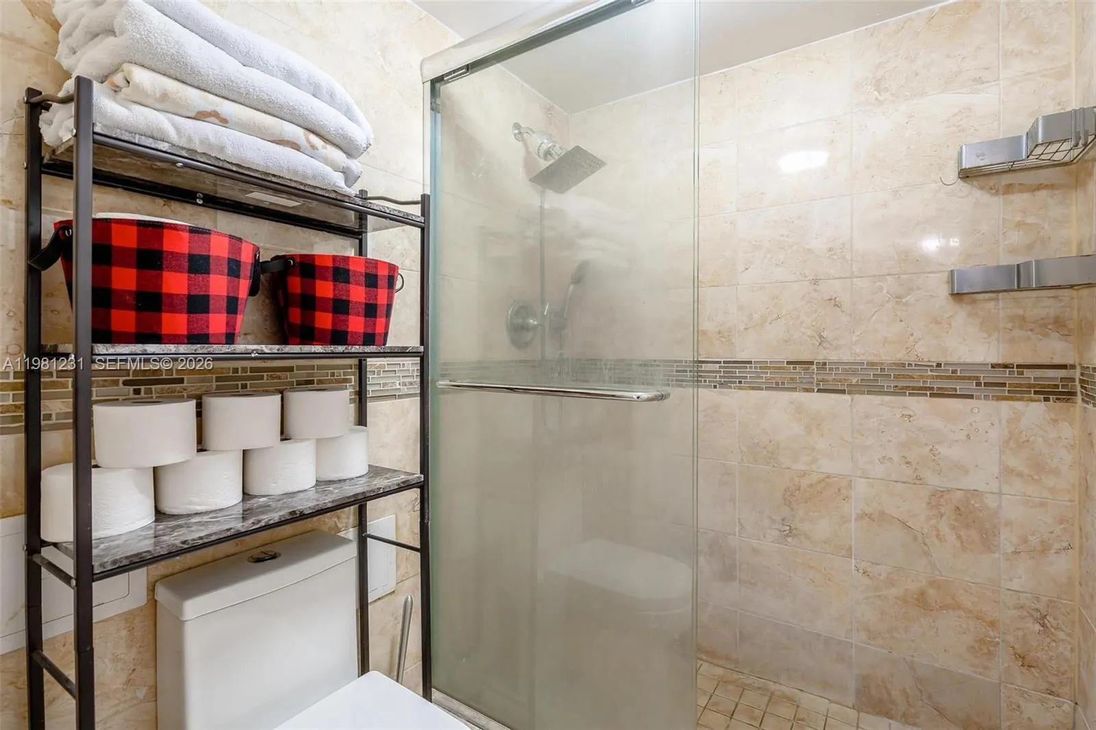 18071 Biscayne Blvd 402, Aventura, Florida 33160, Aventura, Florida 33160, 2 Bedrooms Bedrooms, ,2 BathroomsBathrooms,Residential,For Sale,18071 Biscayne Blvd 402, Aventura, Florida 33160,A11981231