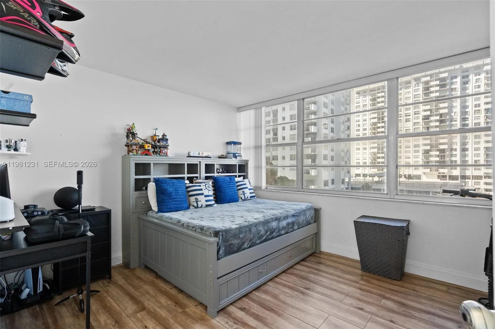 18071 Biscayne Blvd 402, Aventura, Florida 33160, Aventura, Florida 33160, 2 Bedrooms Bedrooms, ,2 BathroomsBathrooms,Residential,For Sale,18071 Biscayne Blvd 402, Aventura, Florida 33160,A11981231