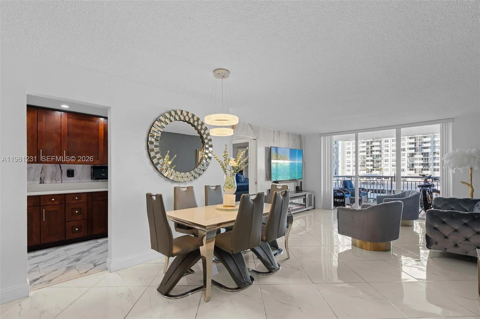 18071 Biscayne Blvd 402, Aventura, Florida 33160, Aventura, Florida 33160, 2 Bedrooms Bedrooms, ,2 BathroomsBathrooms,Residential,For Sale,18071 Biscayne Blvd 402, Aventura, Florida 33160,A11981231