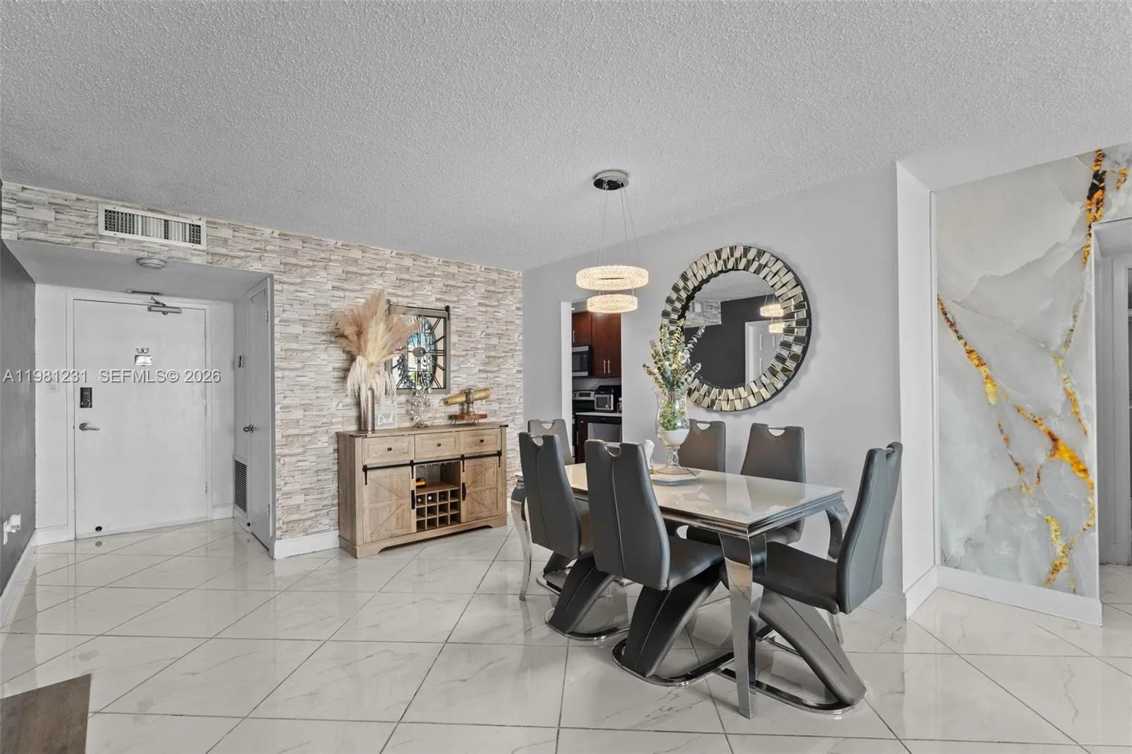 18071 Biscayne Blvd 402, Aventura, Florida 33160, Aventura, Florida 33160, 2 Bedrooms Bedrooms, ,2 BathroomsBathrooms,Residential,For Sale,18071 Biscayne Blvd 402, Aventura, Florida 33160,A11981231