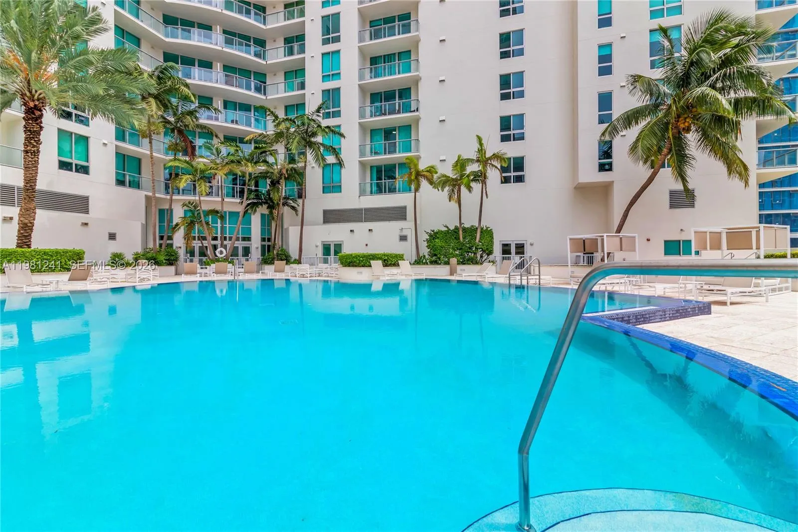 300 S Biscayne Bl T-3309, Miami, Florida 33131, Miami, Florida 33131, 1 Bedroom Bedrooms, ,1 BathroomBathrooms,Residential Lease,For Rent,300 S Biscayne Bl T-3309, Miami, Florida 33131,A11981241