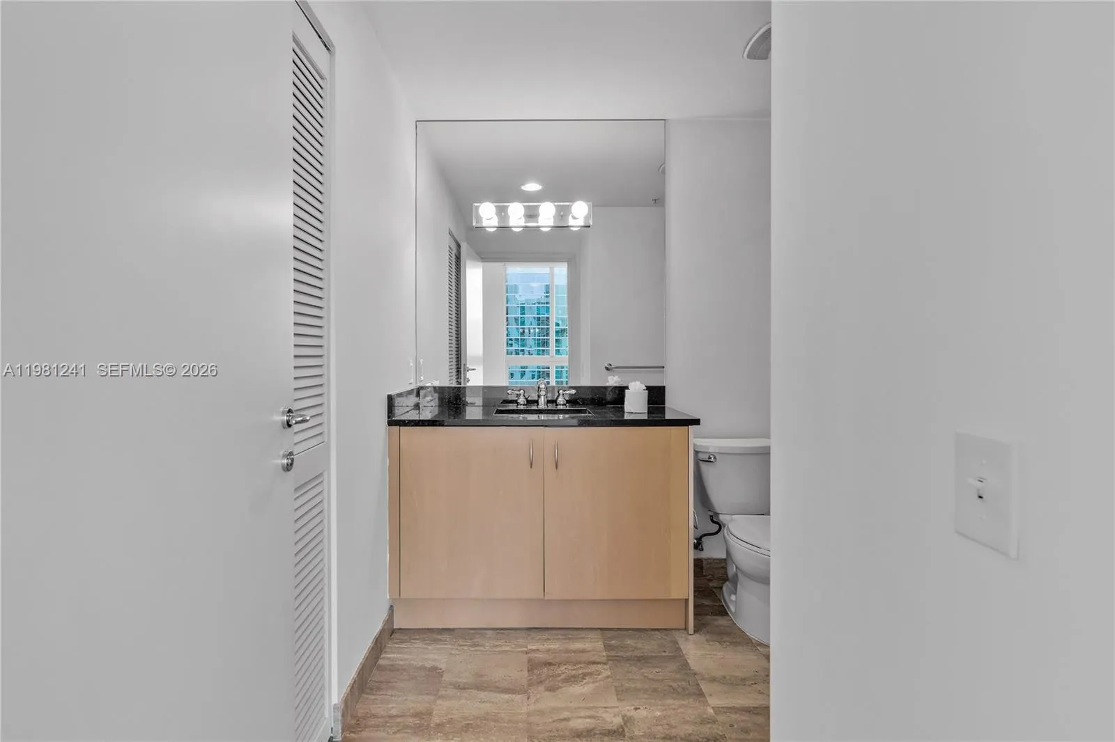 300 S Biscayne Bl T-3309, Miami, Florida 33131, Miami, Florida 33131, 1 Bedroom Bedrooms, ,1 BathroomBathrooms,Residential Lease,For Rent,300 S Biscayne Bl T-3309, Miami, Florida 33131,A11981241