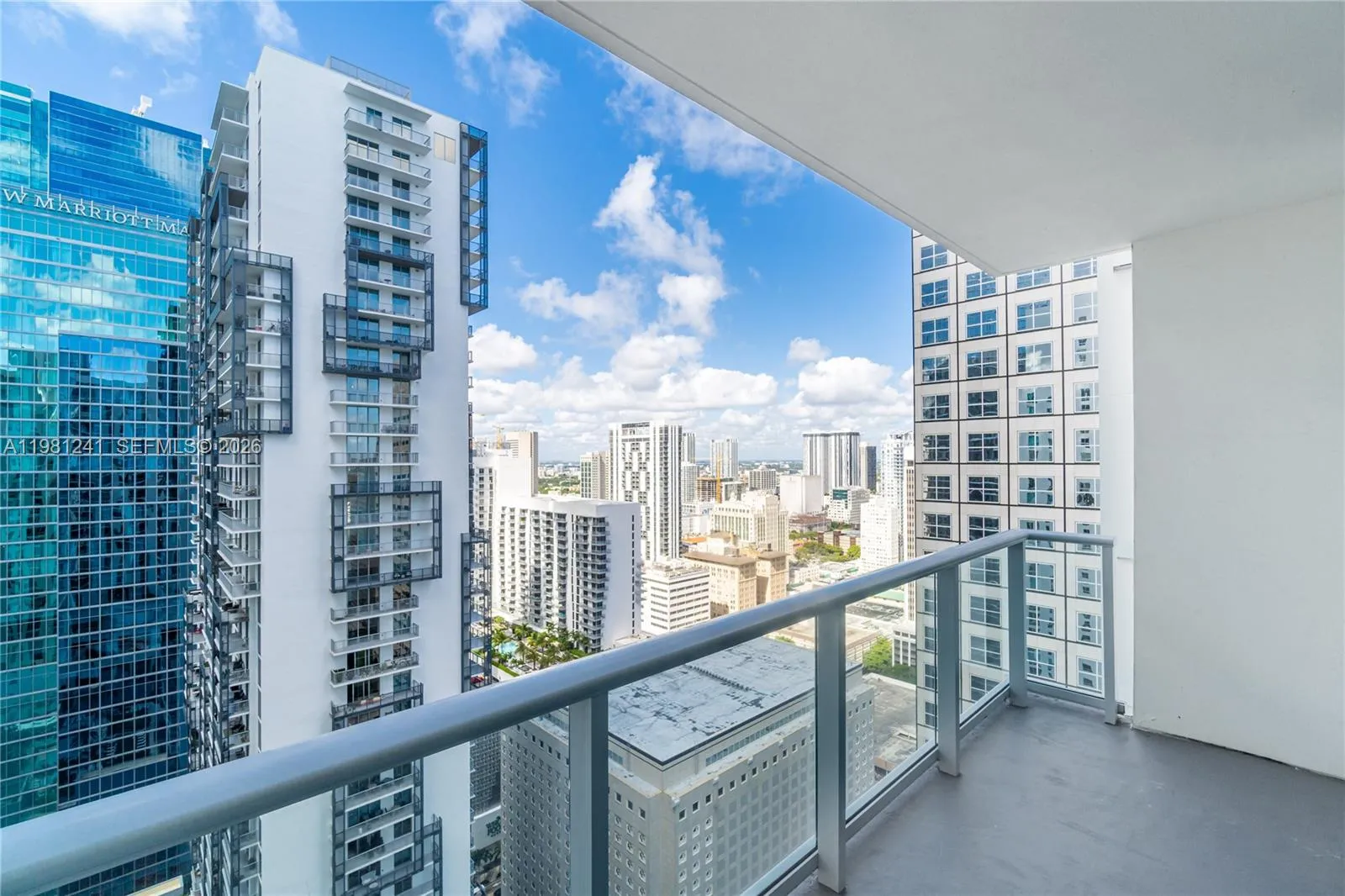 300 S Biscayne Bl T-3309, Miami, Florida 33131, Miami, Florida 33131, 1 Bedroom Bedrooms, ,1 BathroomBathrooms,Residential Lease,For Rent,300 S Biscayne Bl T-3309, Miami, Florida 33131,A11981241