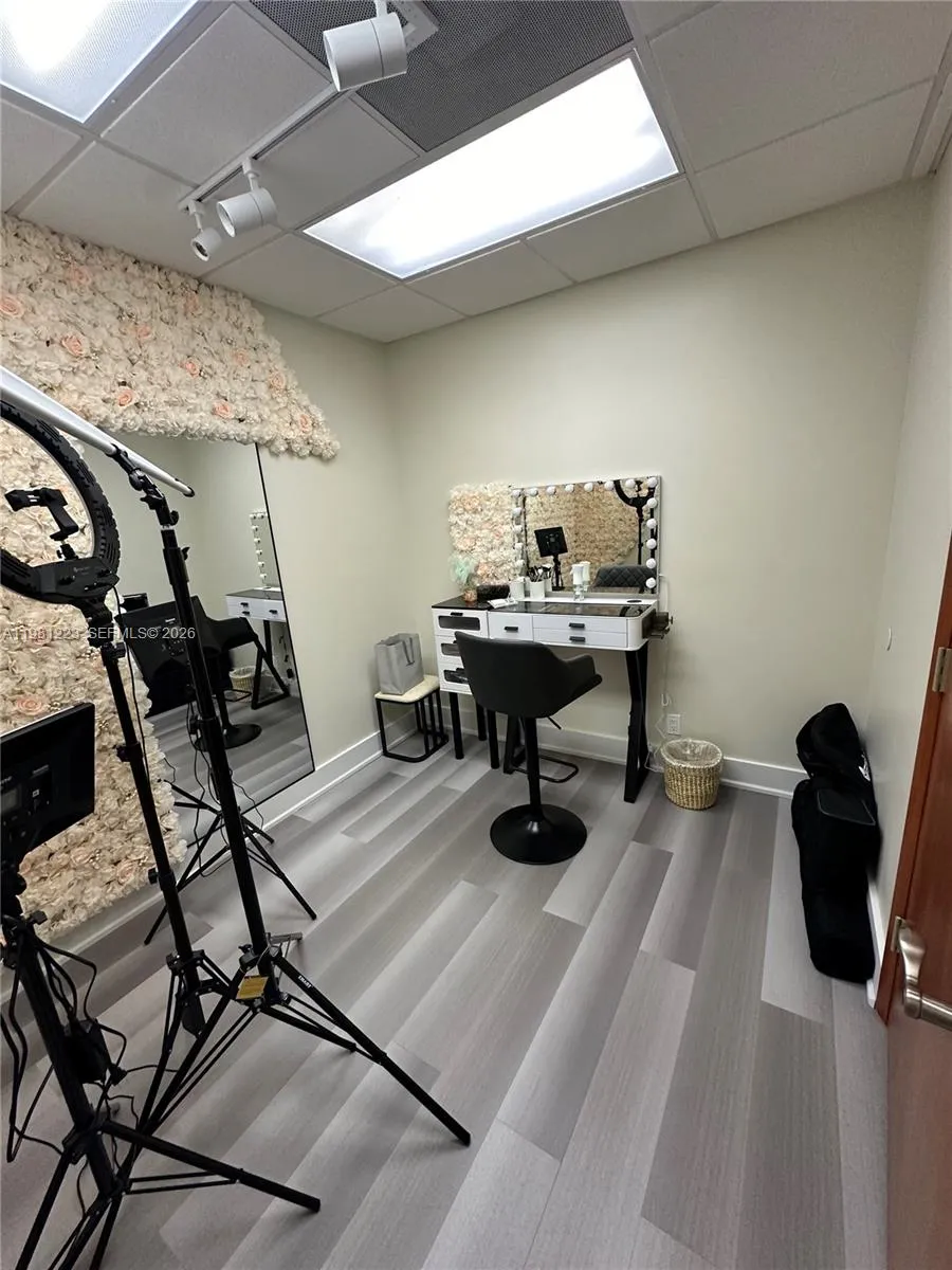 1911 Harrison St, Hollywood, Florida 33020, Hollywood, Florida 33020, ,Commercial Lease,For Rent,1911 Harrison St, Hollywood, Florida 33020,A11981223