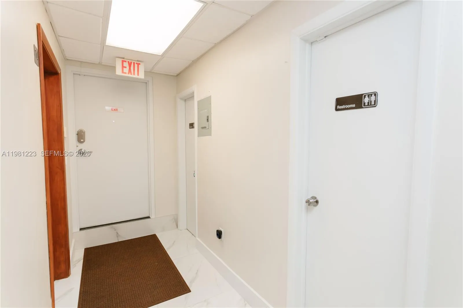 1911 Harrison St, Hollywood, Florida 33020, Hollywood, Florida 33020, ,Commercial Lease,For Rent,1911 Harrison St, Hollywood, Florida 33020,A11981223