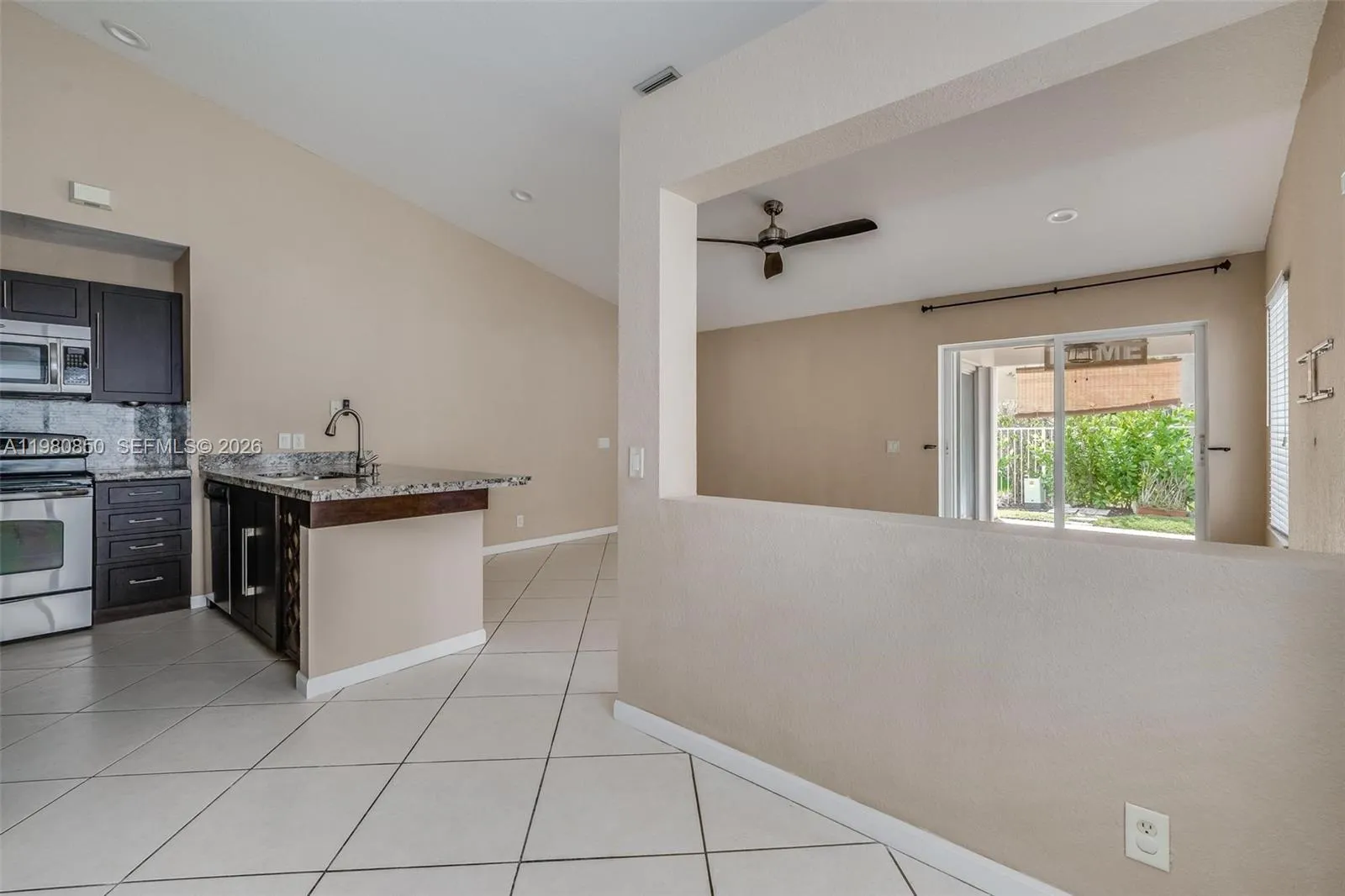 1046 Golden Cane Dr, Weston, Florida 33327, Weston, Florida 33327, 3 Bedrooms Bedrooms, ,2 BathroomsBathrooms,Residential Lease,For Rent,1046 Golden Cane Dr, Weston, Florida 33327,A11980850