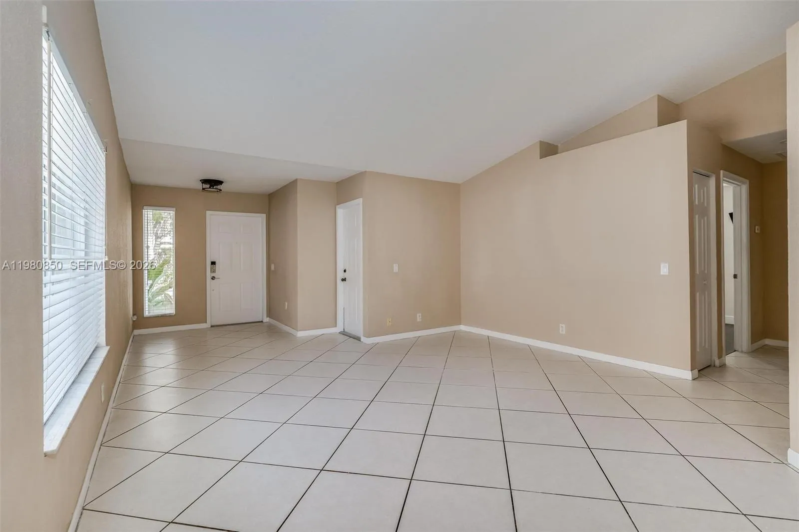 1046 Golden Cane Dr, Weston, Florida 33327, Weston, Florida 33327, 3 Bedrooms Bedrooms, ,2 BathroomsBathrooms,Residential Lease,For Rent,1046 Golden Cane Dr, Weston, Florida 33327,A11980850