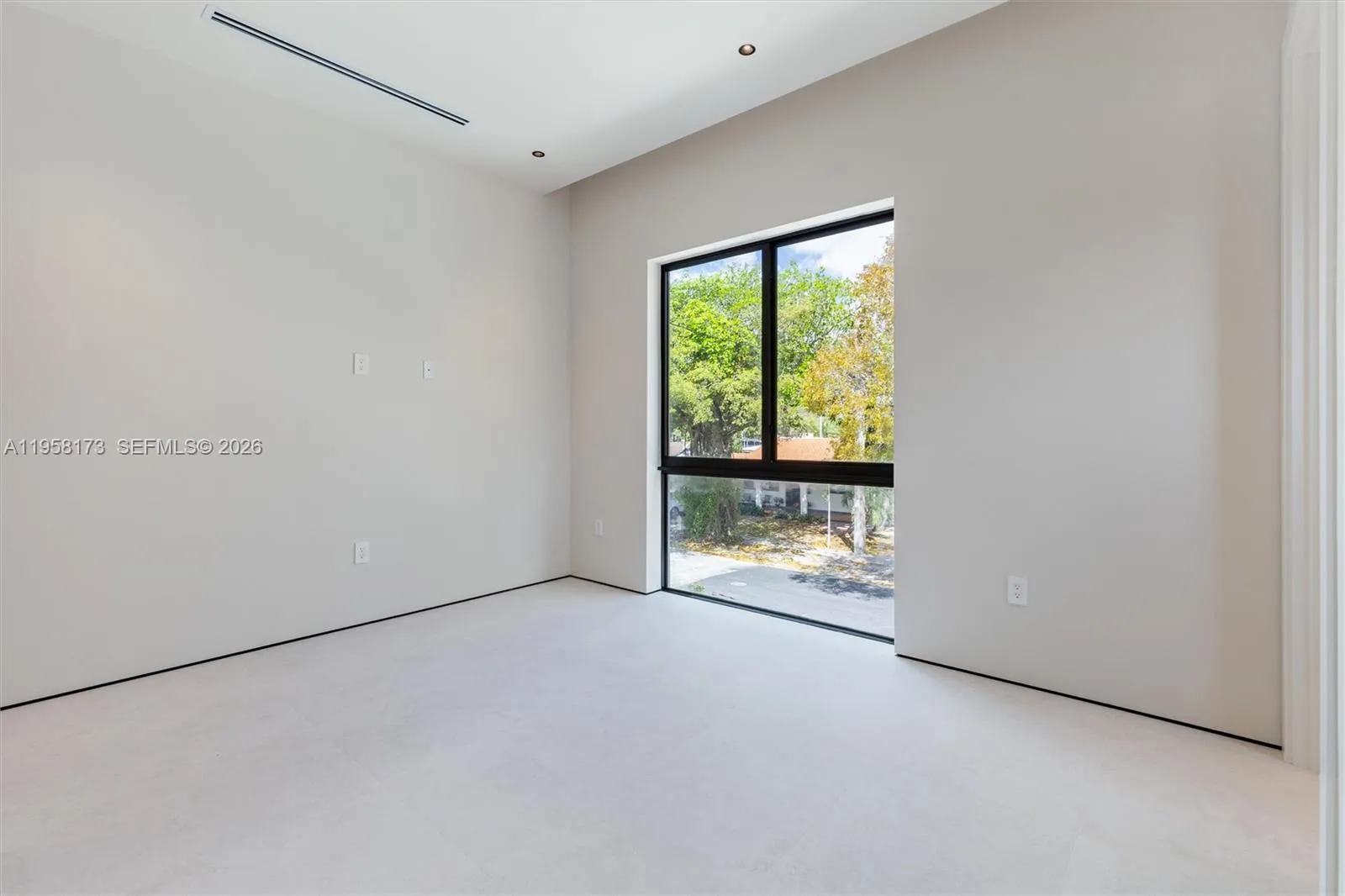 1746 Sw 21st Ter Left, Miami, Florida 33145, Miami, Florida 33145, 4 Bedrooms Bedrooms, ,4 BathroomsBathrooms,Residential,For Sale,1746 Sw 21st Ter Left, Miami, Florida 33145,A11958173