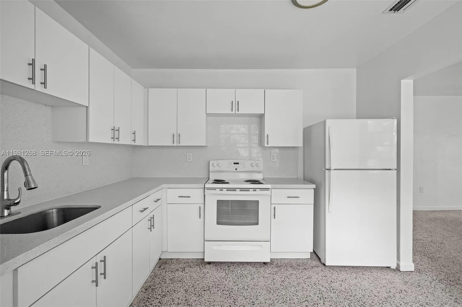 11330 Peachtree Dr, Miami, Florida 33161, Miami, Florida 33161, ,Residential Income,For Sale,11330 Peachtree Dr, Miami, Florida 33161,A11981268