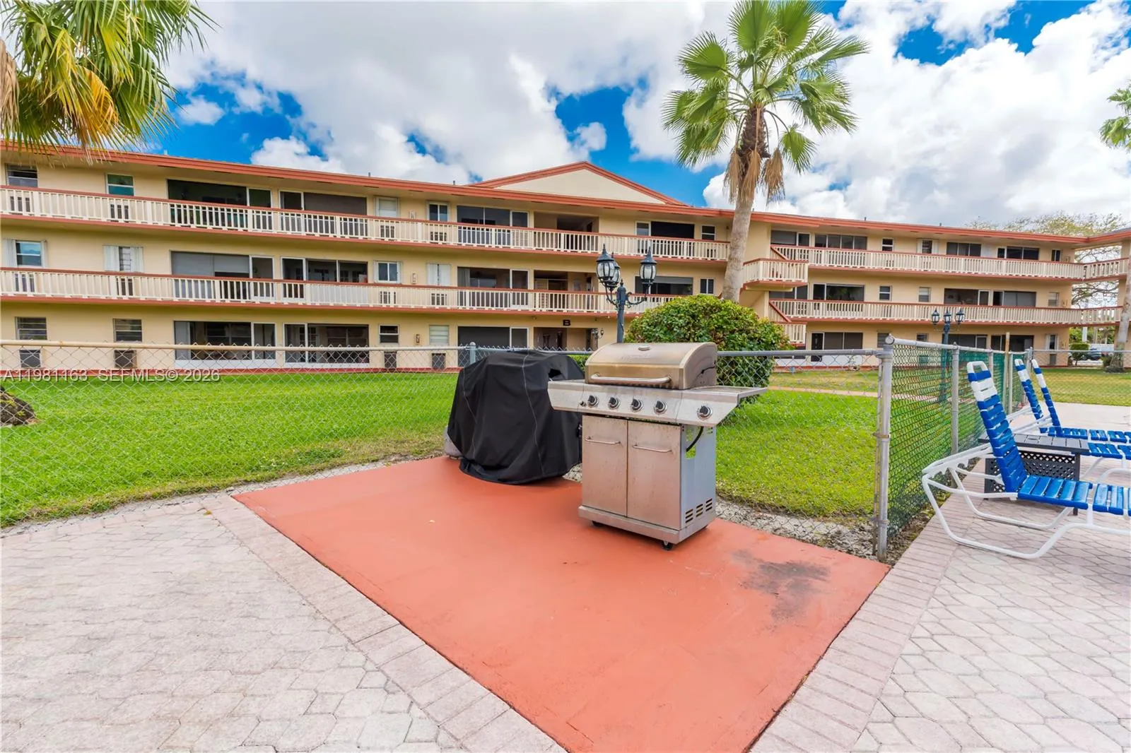 5300 Washington St A137, Hollywood, Florida 33021, Hollywood, Florida 33021, 1 Bedroom Bedrooms, ,1 BathroomBathrooms,Residential,For Sale,5300 Washington St A137, Hollywood, Florida 33021,A11981163