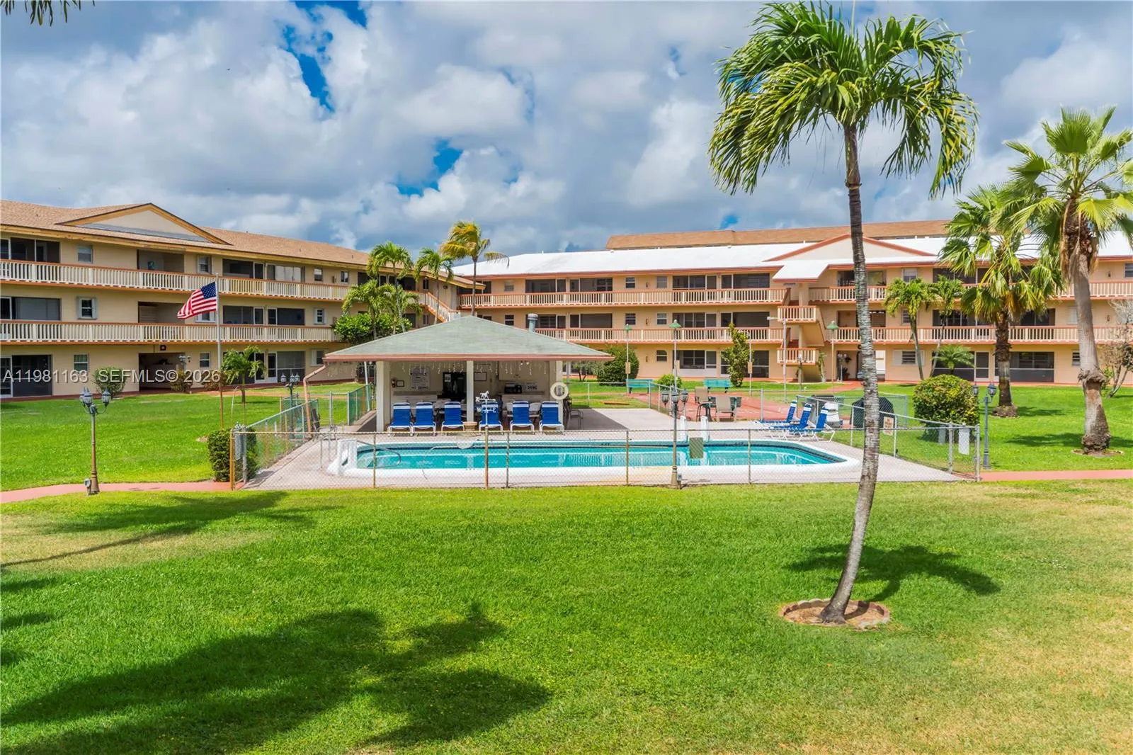 5300 Washington St A137, Hollywood, Florida 33021, Hollywood, Florida 33021, 1 Bedroom Bedrooms, ,1 BathroomBathrooms,Residential,For Sale,5300 Washington St A137, Hollywood, Florida 33021,A11981163