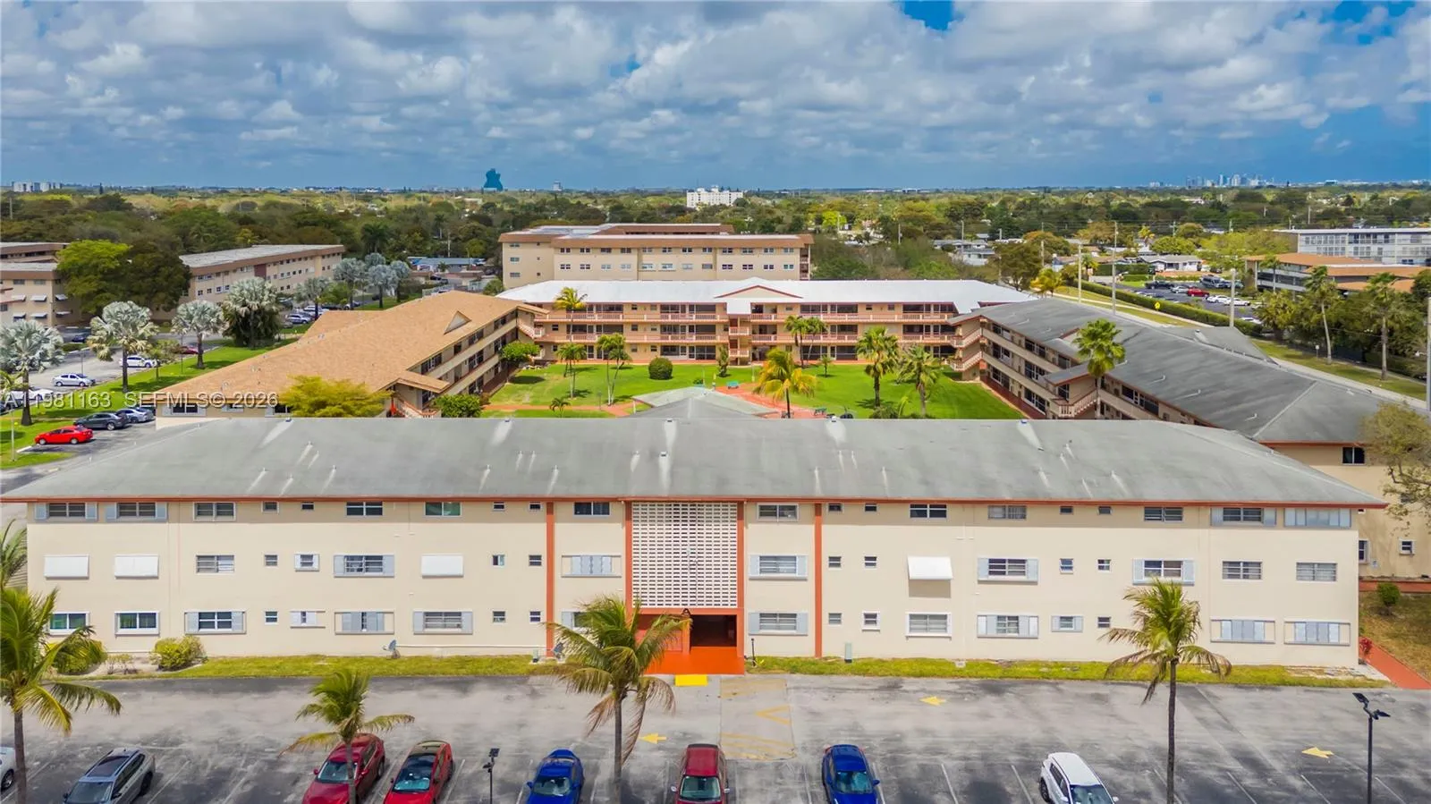 5300 Washington St A137, Hollywood, Florida 33021, Hollywood, Florida 33021, 1 Bedroom Bedrooms, ,1 BathroomBathrooms,Residential,For Sale,5300 Washington St A137, Hollywood, Florida 33021,A11981163