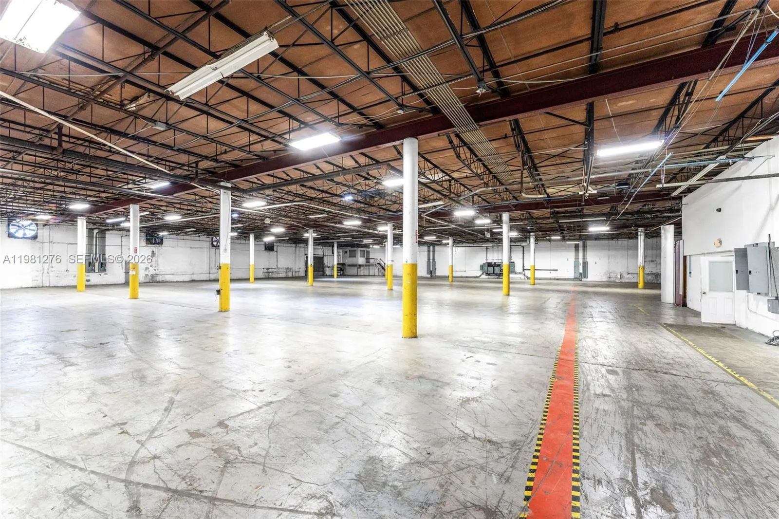 7620 W 2nd Ct, Hialeah, Florida 33014, Hialeah, Florida 33014, ,Commercial Sale,For Sale,7620 W 2nd Ct, Hialeah, Florida 33014,A11981276