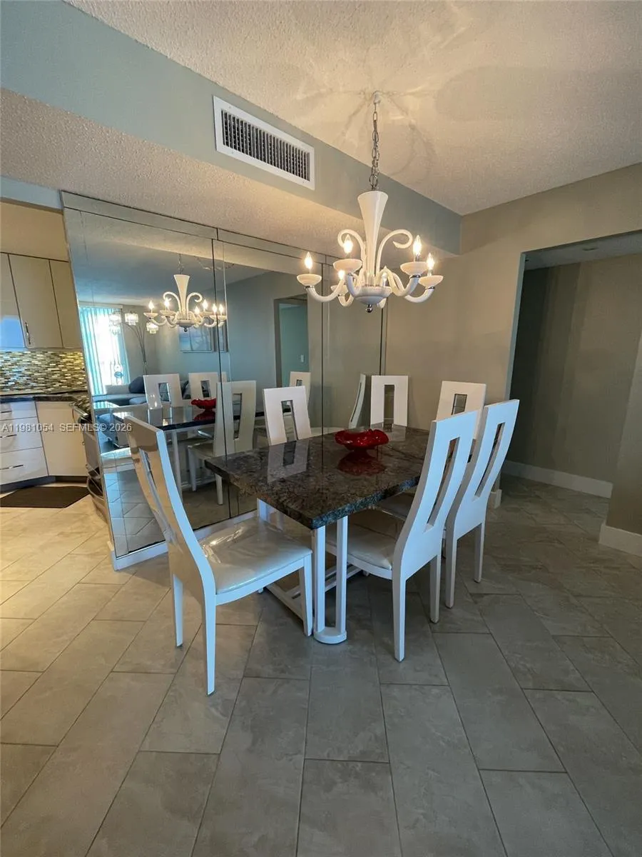 1410 S Ocean Dr 402, Hollywood, Florida 33019, Hollywood, Florida 33019, 2 Bedrooms Bedrooms, ,2 BathroomsBathrooms,Residential Lease,For Rent,1410 S Ocean Dr 402, Hollywood, Florida 33019,A11981054