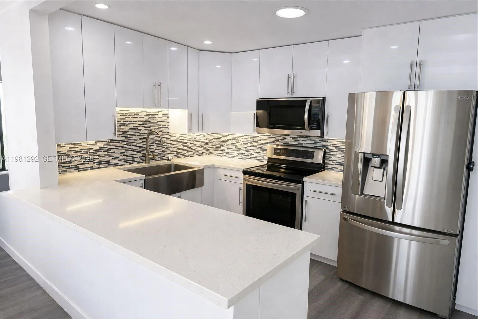 2750 Ne 183rd St 2103, Aventura, Florida 33160, Aventura, Florida 33160, 2 Bedrooms Bedrooms, ,2 BathroomsBathrooms,Residential,For Sale,2750 Ne 183rd St 2103, Aventura, Florida 33160,A11981292