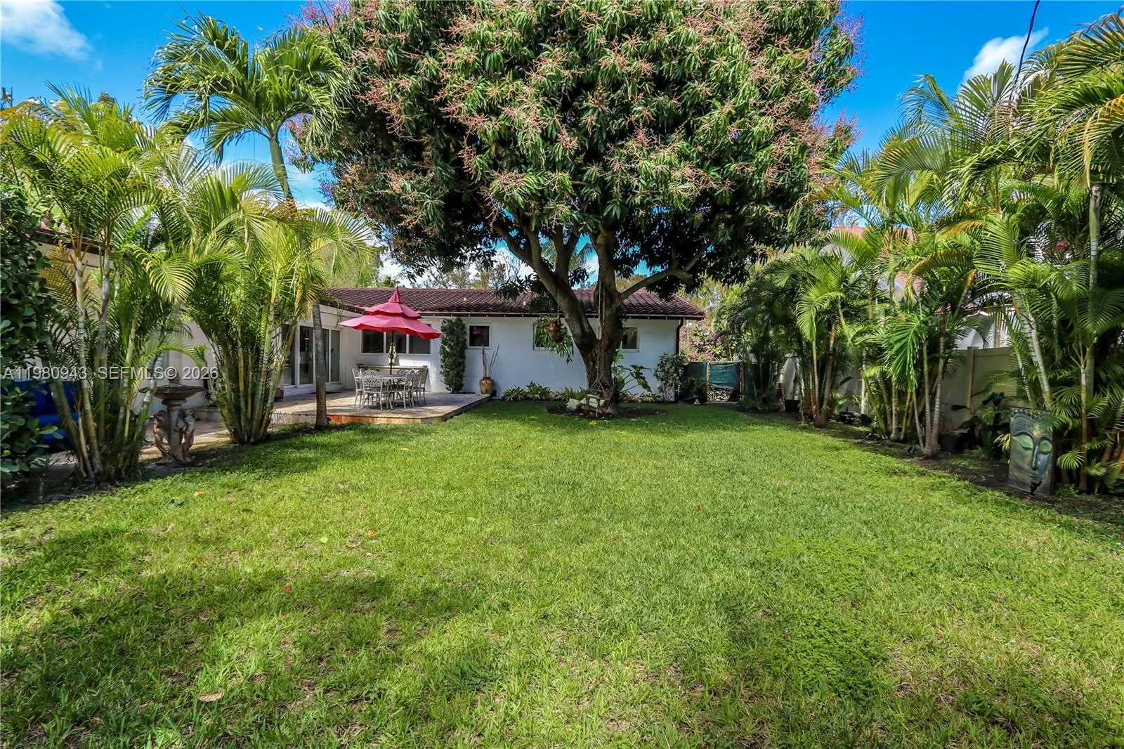 1628 Monroe St, Hollywood, Florida 33020, Hollywood, Florida 33020, 4 Bedrooms Bedrooms, ,3 BathroomsBathrooms,Residential,For Sale,1628 Monroe St, Hollywood, Florida 33020,A11980943