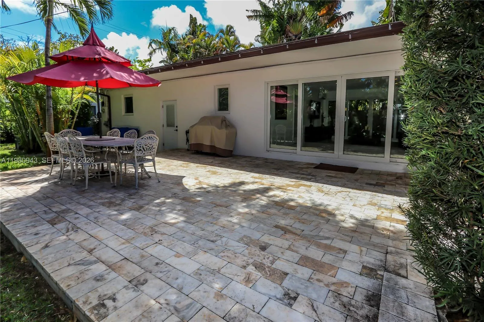 1628 Monroe St, Hollywood, Florida 33020, Hollywood, Florida 33020, 4 Bedrooms Bedrooms, ,3 BathroomsBathrooms,Residential,For Sale,1628 Monroe St, Hollywood, Florida 33020,A11980943