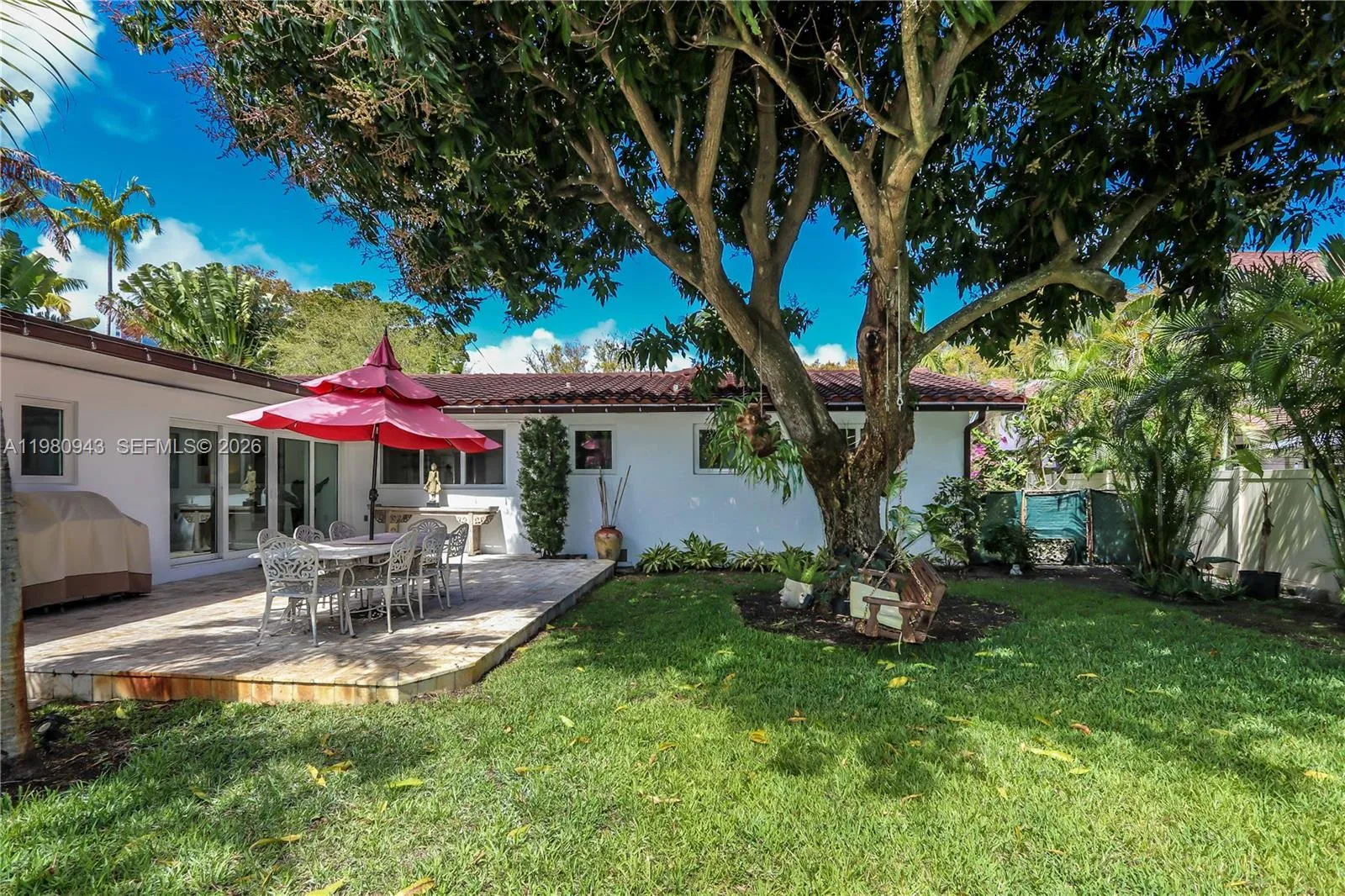 1628 Monroe St, Hollywood, Florida 33020, Hollywood, Florida 33020, 4 Bedrooms Bedrooms, ,3 BathroomsBathrooms,Residential,For Sale,1628 Monroe St, Hollywood, Florida 33020,A11980943