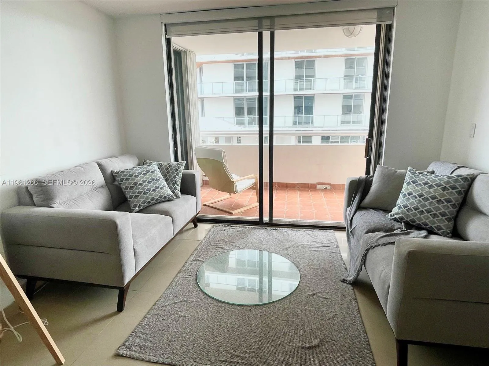 Miami Beach, Florida 33141, 1 Bedroom Bedrooms, ,1 BathroomBathrooms,Residential Lease,For Rent,A11981266