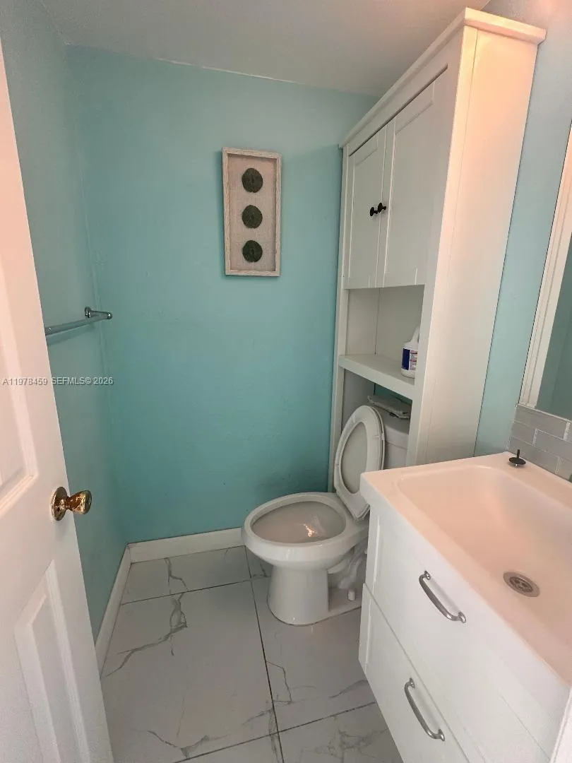 9400 Sw 170th St 103, Palmetto Bay, Florida 33157, Palmetto Bay, Florida 33157, 3 Bedrooms Bedrooms, ,2 BathroomsBathrooms,Residential,For Sale,9400 Sw 170th St 103, Palmetto Bay, Florida 33157,A11978459
