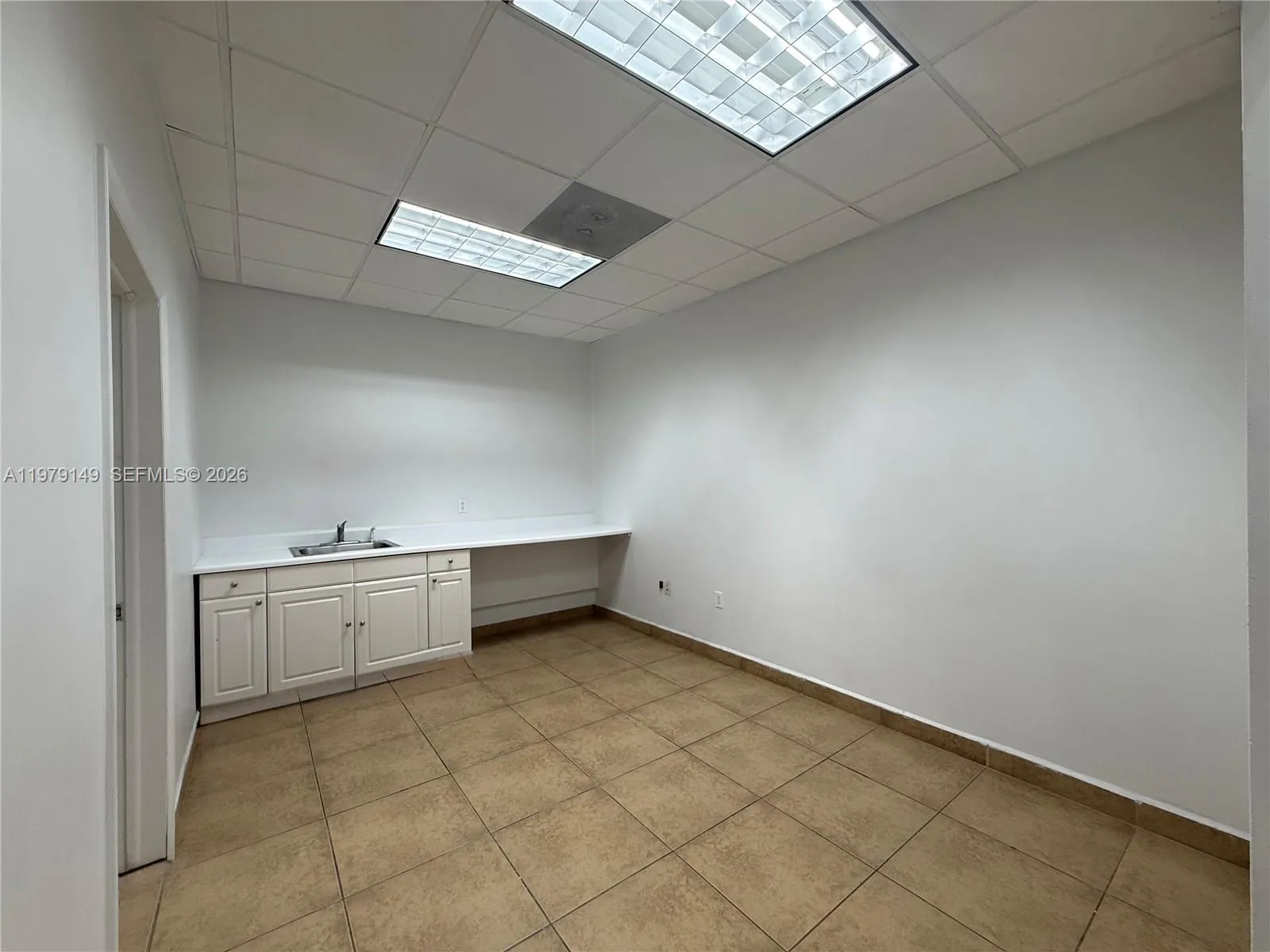 13605 Sw 149th Ave 10, Miami, Florida 33196, Miami, Florida 33196, ,Commercial Lease,For Rent,13605 Sw 149th Ave 10, Miami, Florida 33196,A11979149