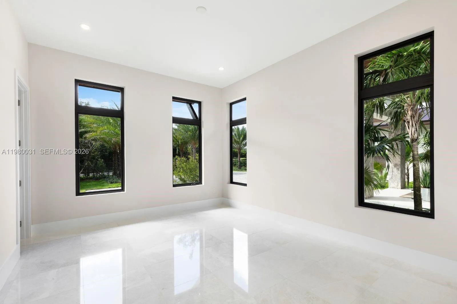 6065 Sw 109th St, Pinecrest, Florida 33156, Pinecrest, Florida 33156, 6 Bedrooms Bedrooms, ,7 BathroomsBathrooms,Residential Lease,For Rent,6065 Sw 109th St, Pinecrest, Florida 33156,A11980031