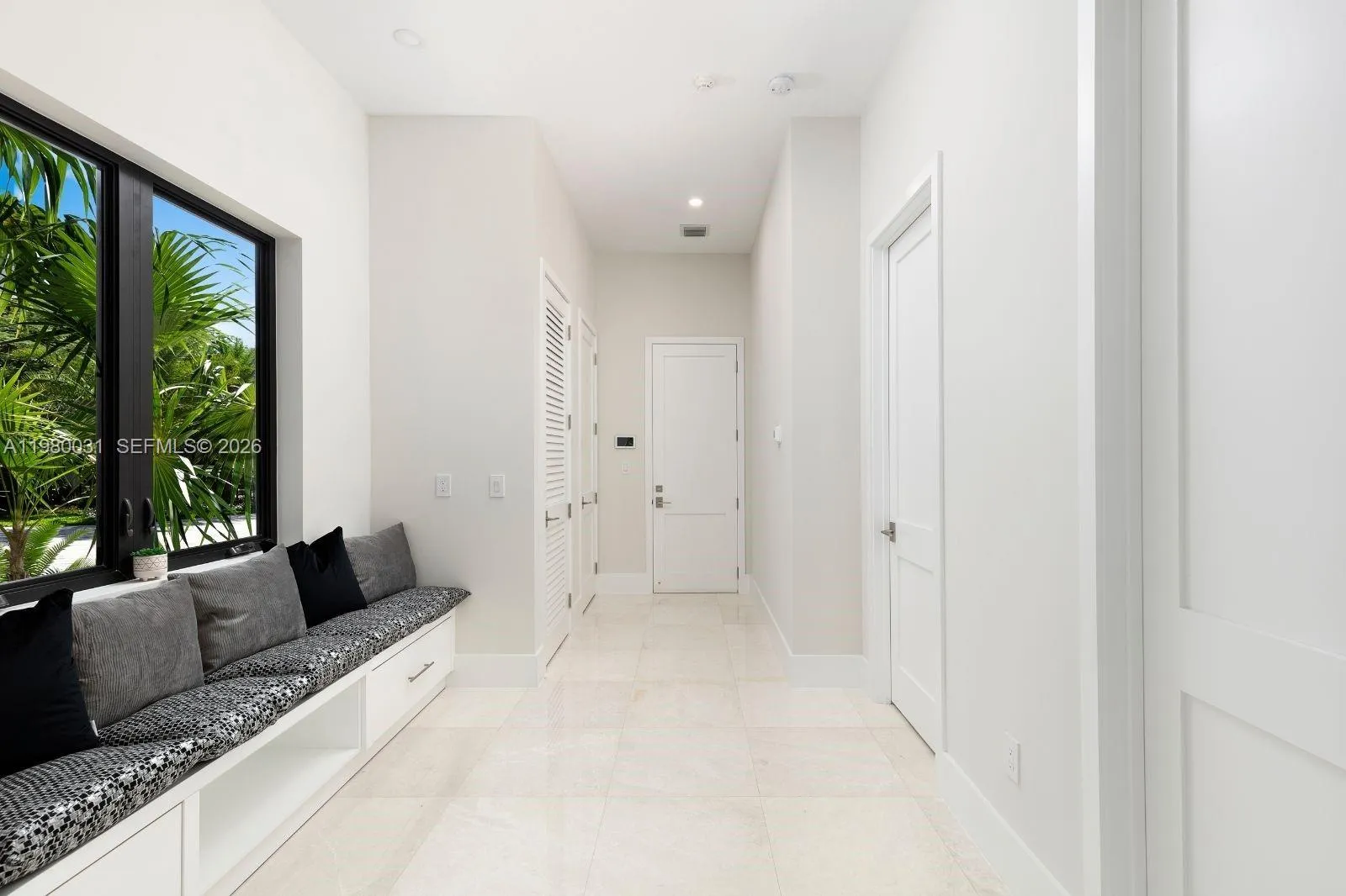 6065 Sw 109th St, Pinecrest, Florida 33156, Pinecrest, Florida 33156, 6 Bedrooms Bedrooms, ,7 BathroomsBathrooms,Residential Lease,For Rent,6065 Sw 109th St, Pinecrest, Florida 33156,A11980031