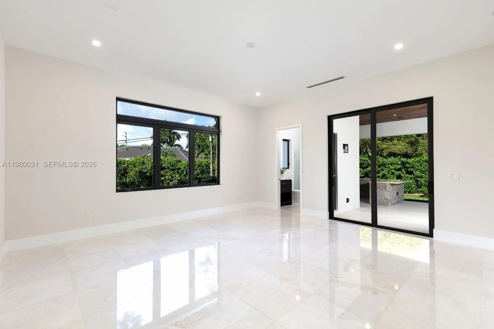 6065 Sw 109th St, Pinecrest, Florida 33156, Pinecrest, Florida 33156, 6 Bedrooms Bedrooms, ,7 BathroomsBathrooms,Residential Lease,For Rent,6065 Sw 109th St, Pinecrest, Florida 33156,A11980031