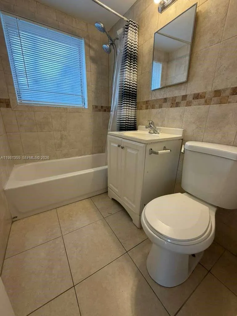 1565 Sw 6th St 5, Miami, Florida 33135, Miami, Florida 33135, 1 Bedroom Bedrooms, ,1 BathroomBathrooms,Residential Lease,For Rent,1565 Sw 6th St 5, Miami, Florida 33135,A11981355