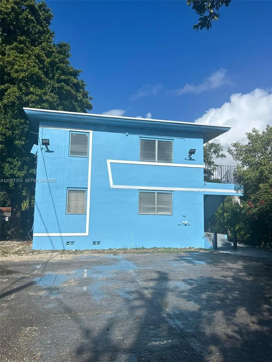 1565 Sw 6th St 5, Miami, Florida 33135, Miami, Florida 33135, 1 Bedroom Bedrooms, ,1 BathroomBathrooms,Residential Lease,For Rent,1565 Sw 6th St 5, Miami, Florida 33135,A11981355