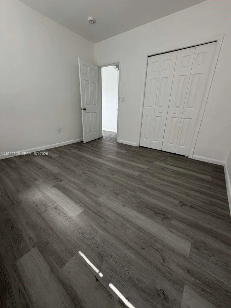 1565 Sw 6th St 5, Miami, Florida 33135, Miami, Florida 33135, 1 Bedroom Bedrooms, ,1 BathroomBathrooms,Residential Lease,For Rent,1565 Sw 6th St 5, Miami, Florida 33135,A11981355