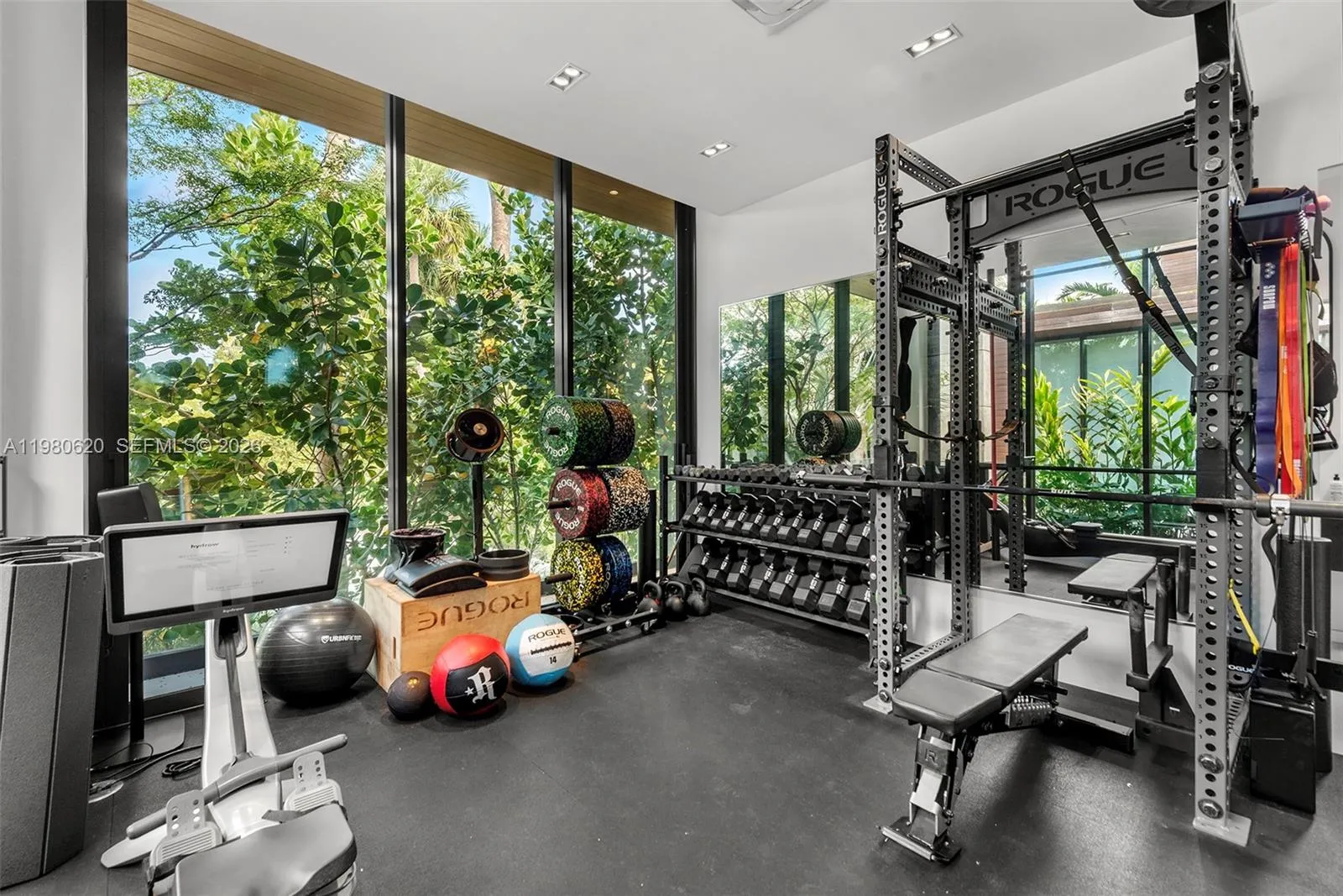 310 S Hibiscus Dr, Miami Beach, Florida 33139, Miami Beach, Florida 33139, 7 Bedrooms Bedrooms, ,9 BathroomsBathrooms,Residential Lease,For Rent,310 S Hibiscus Dr, Miami Beach, Florida 33139,A11980620