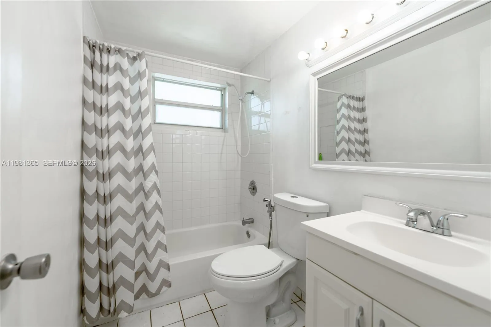 2225 Ne 123rd St 114, North Miami, Florida 33181, North Miami, Florida 33181, 1 Bedroom Bedrooms, ,1 BathroomBathrooms,Residential,For Sale,2225 Ne 123rd St 114, North Miami, Florida 33181,A11981365